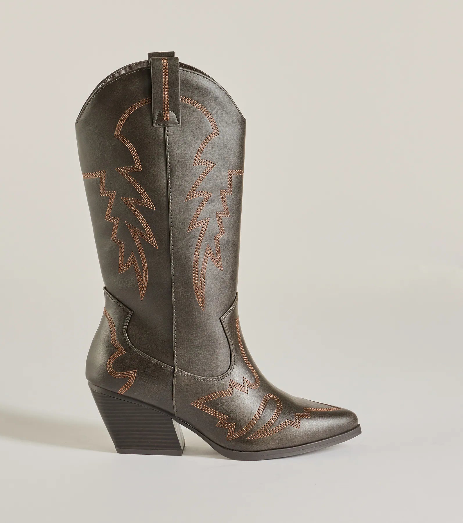 Premium Country Girl Era Western Boots - Block Heel & Pointy Toe