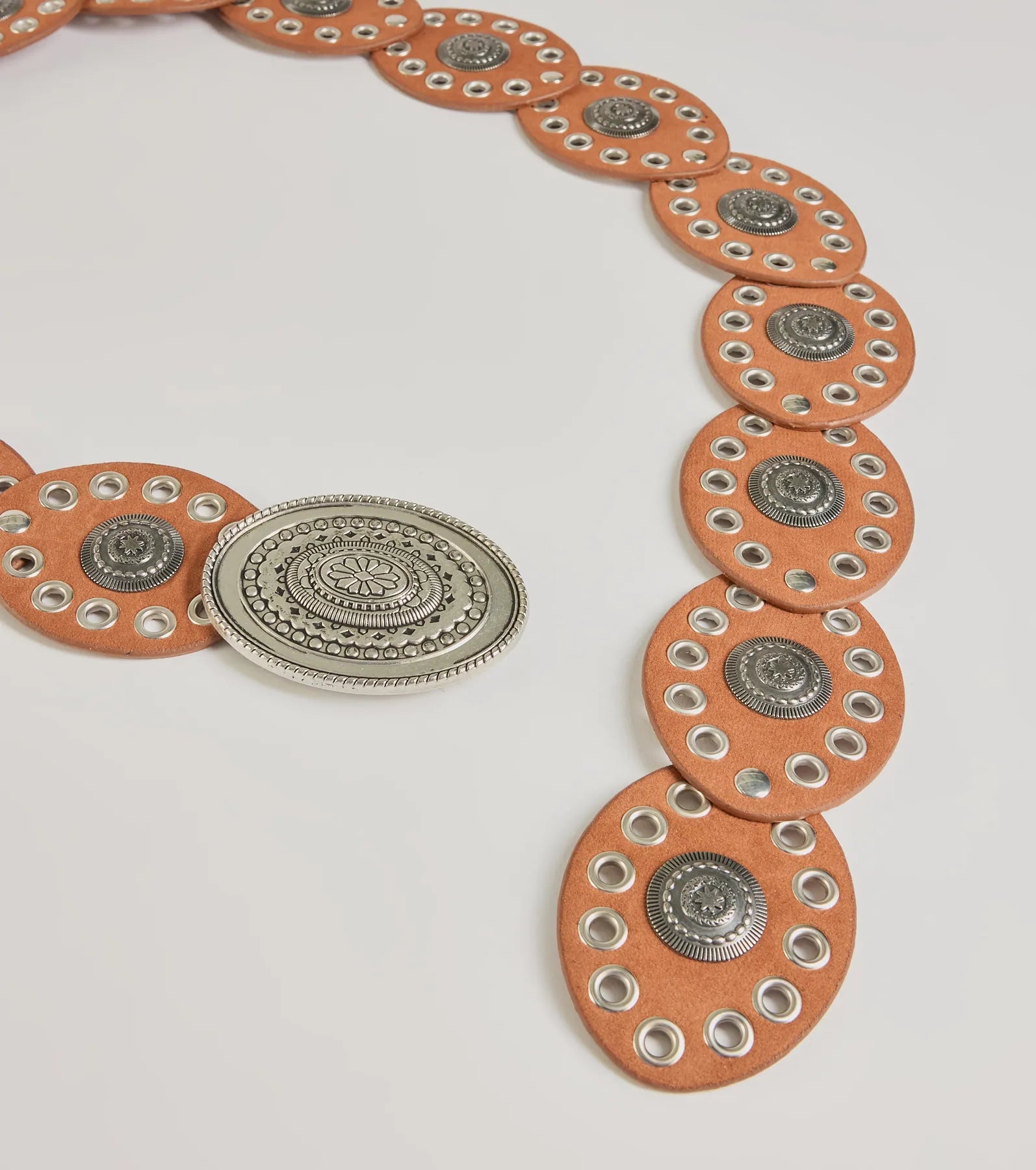 Premium Oval Medallion Concho Belt - Ultimate Style Statement