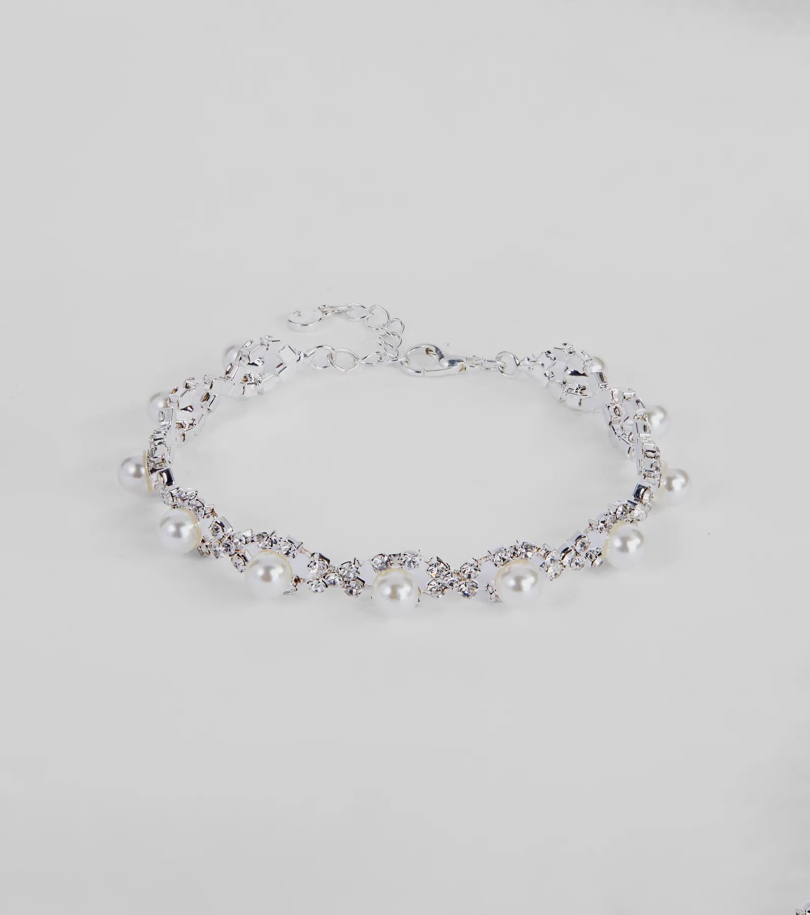 Premium Elegance Rhinestone & Pearl Bracelet