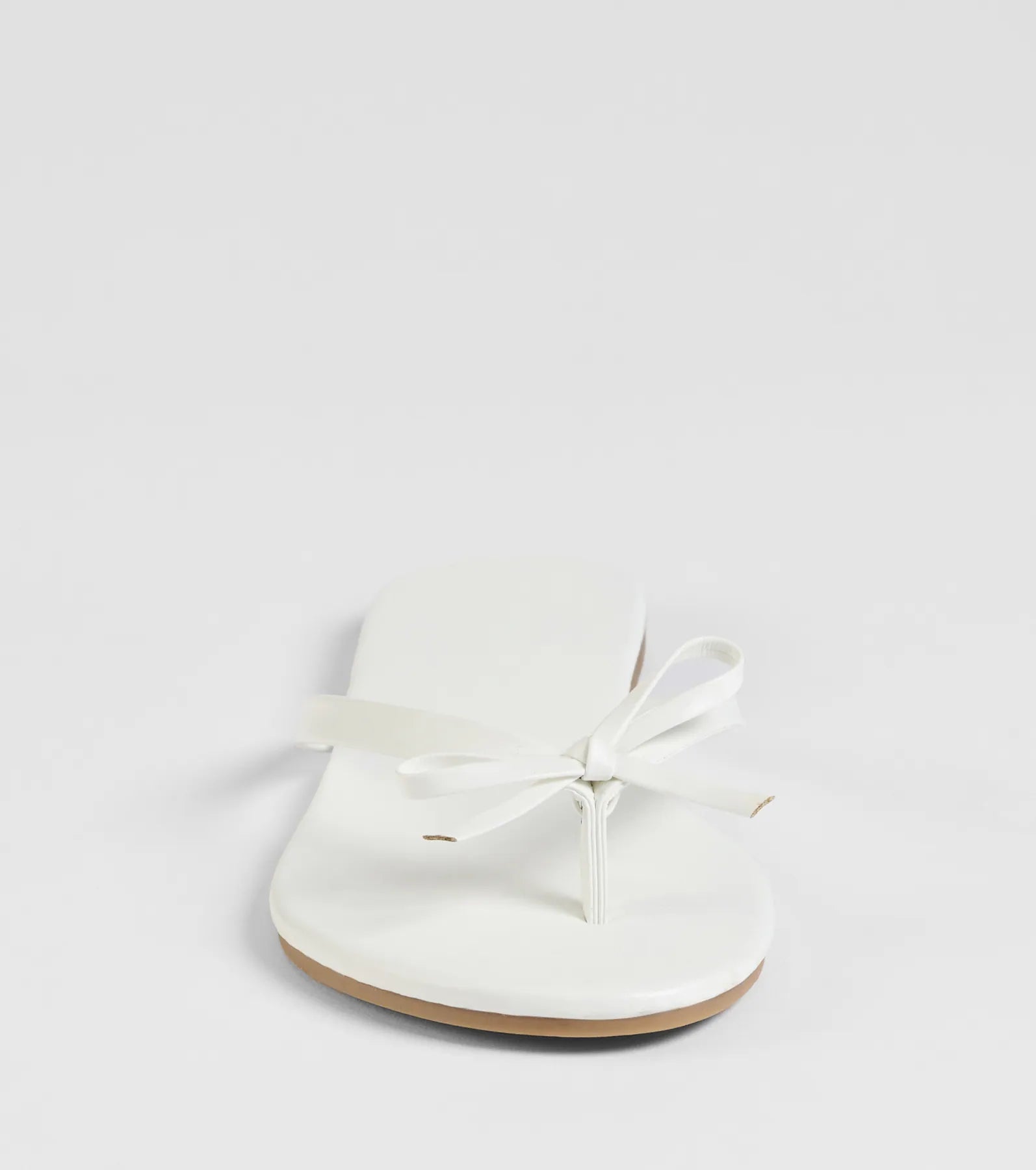 Ultimate Bow Detail Thong Strap Sandals - Perfect Pair for Casual Style