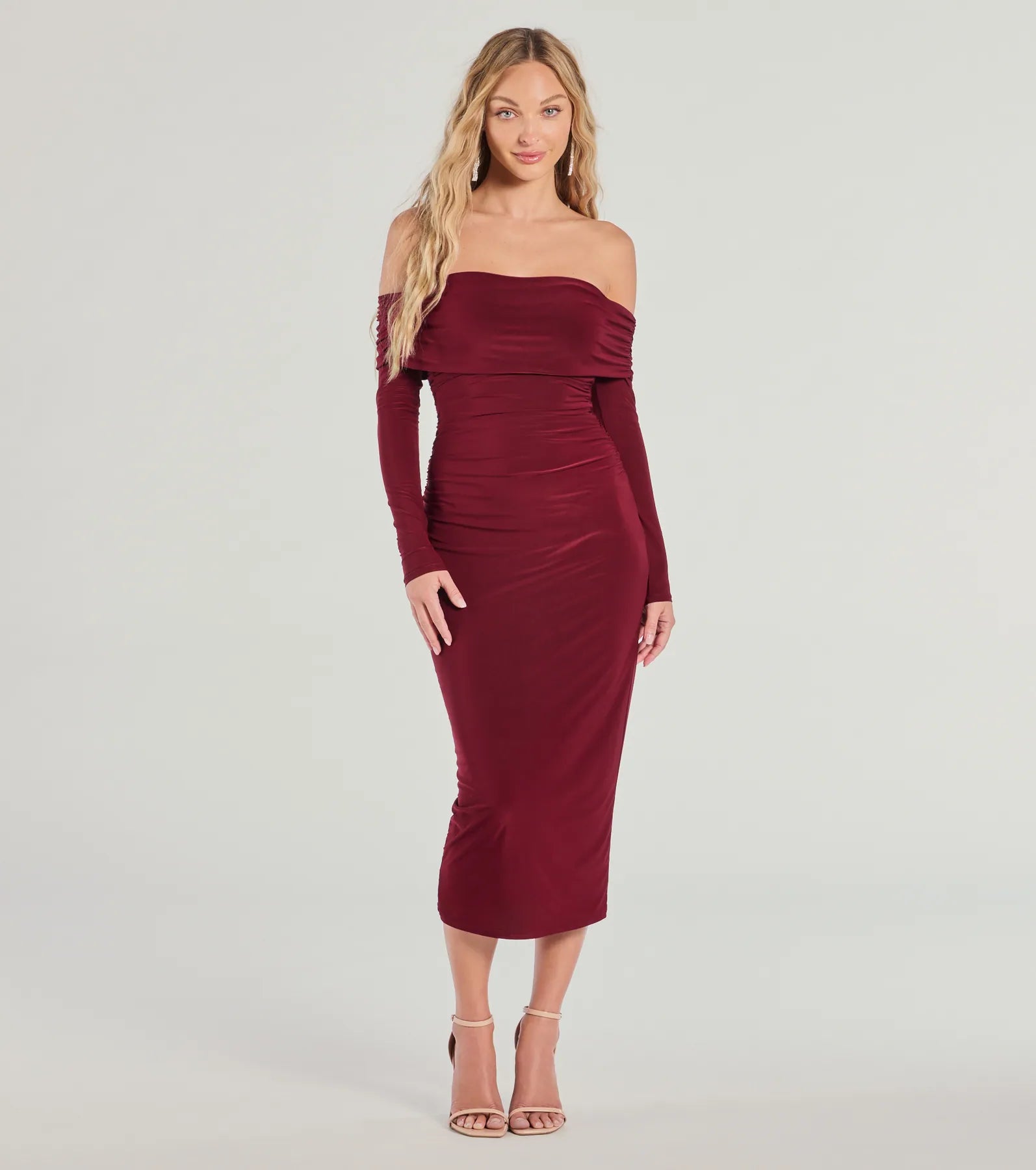 Premium Casual Affair Long Sleeve Ruched Midi Dress - Ultimate Chic Style