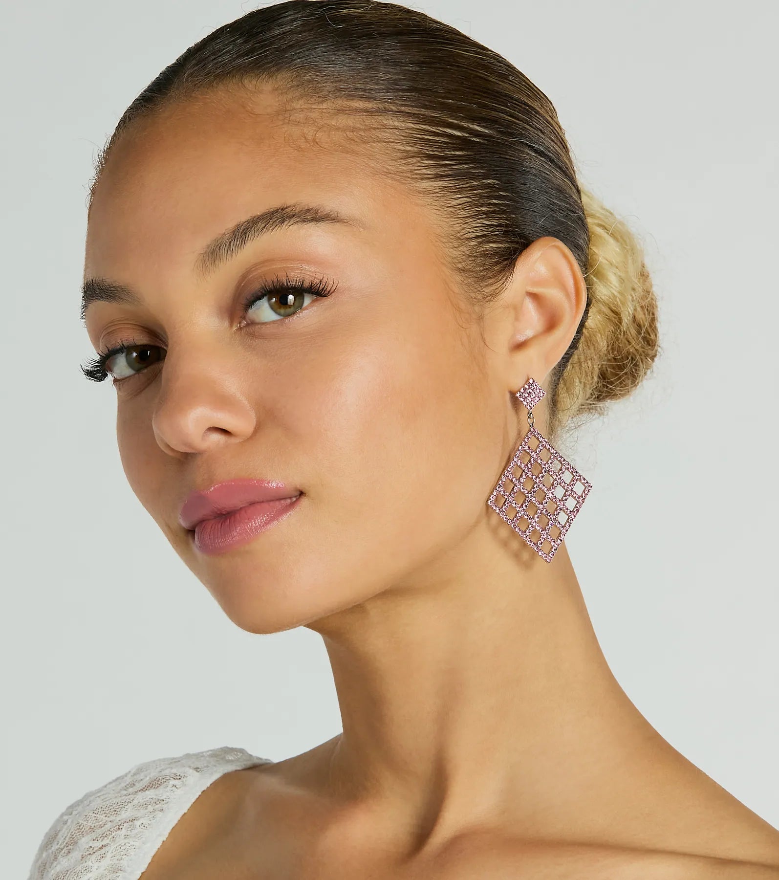 Premium Rhinestone Caged Elegance Earrings