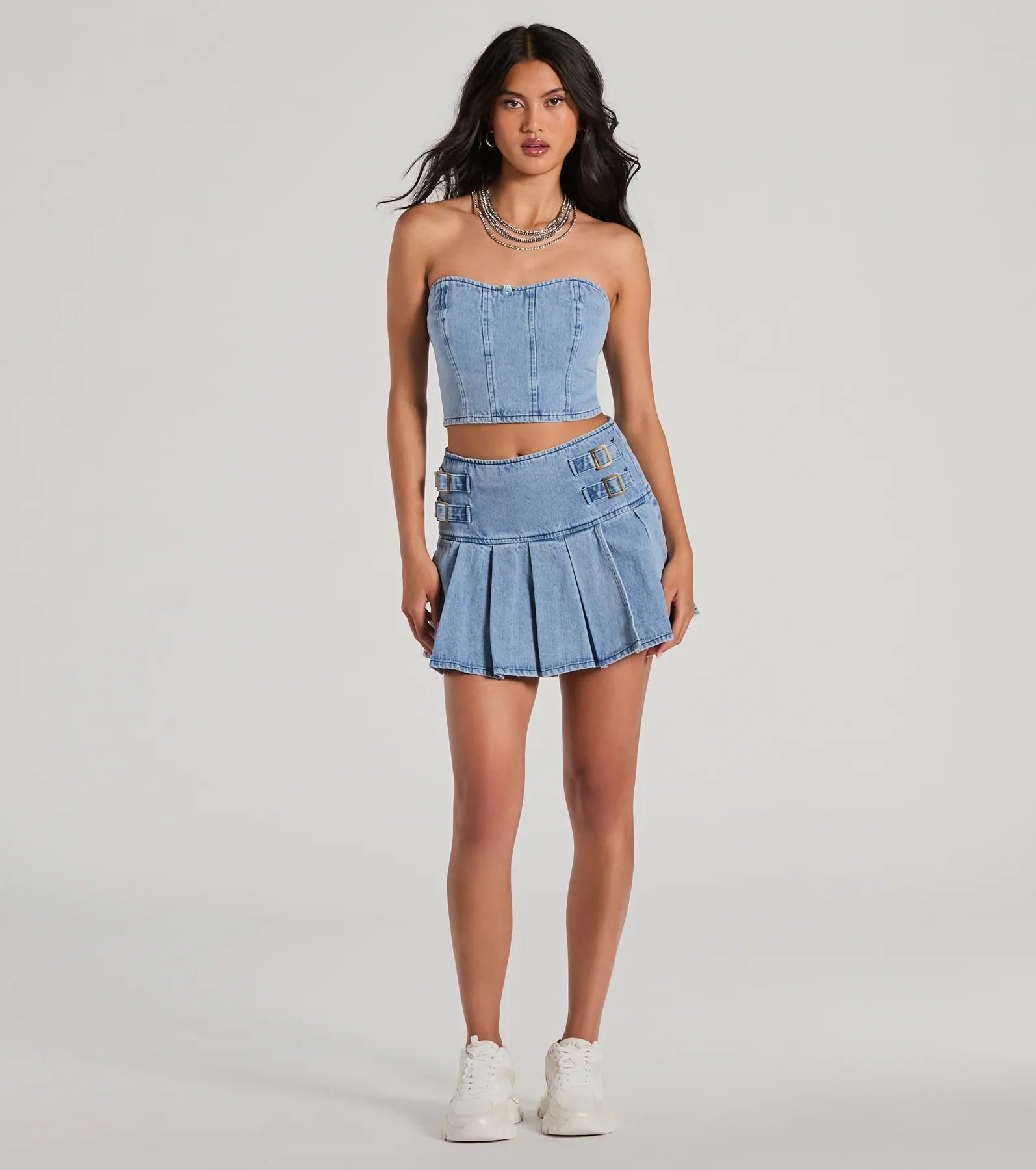 Ultimate Flirty Duo: Strapless Sweetheart Denim Crop Top