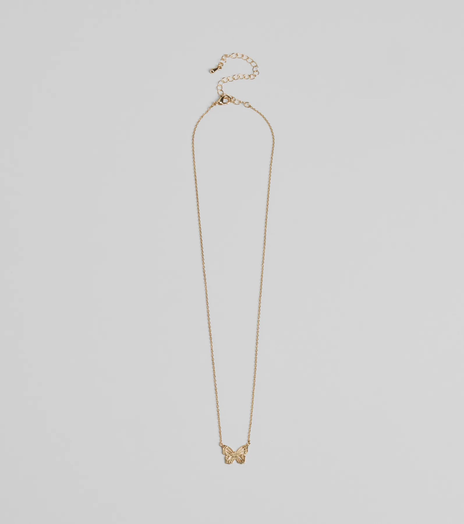 Premium Social Butterfly Charm Necklace - Ultimate Everyday Elegance