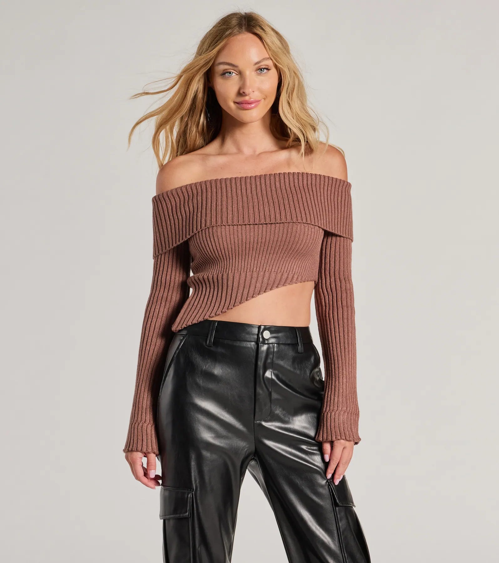 Ultimate Glam Off-The-Shoulder Crop Top - Premium Asymmetric Design