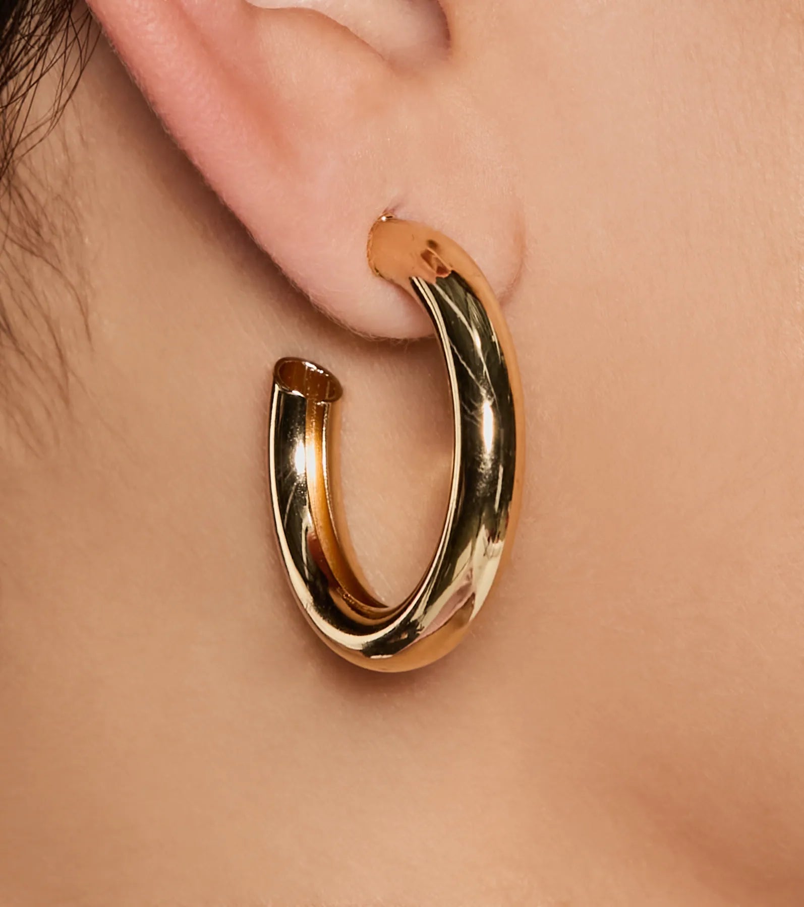 Premium Chic Tube Hoop Earrings - Ultimate Everyday Glam