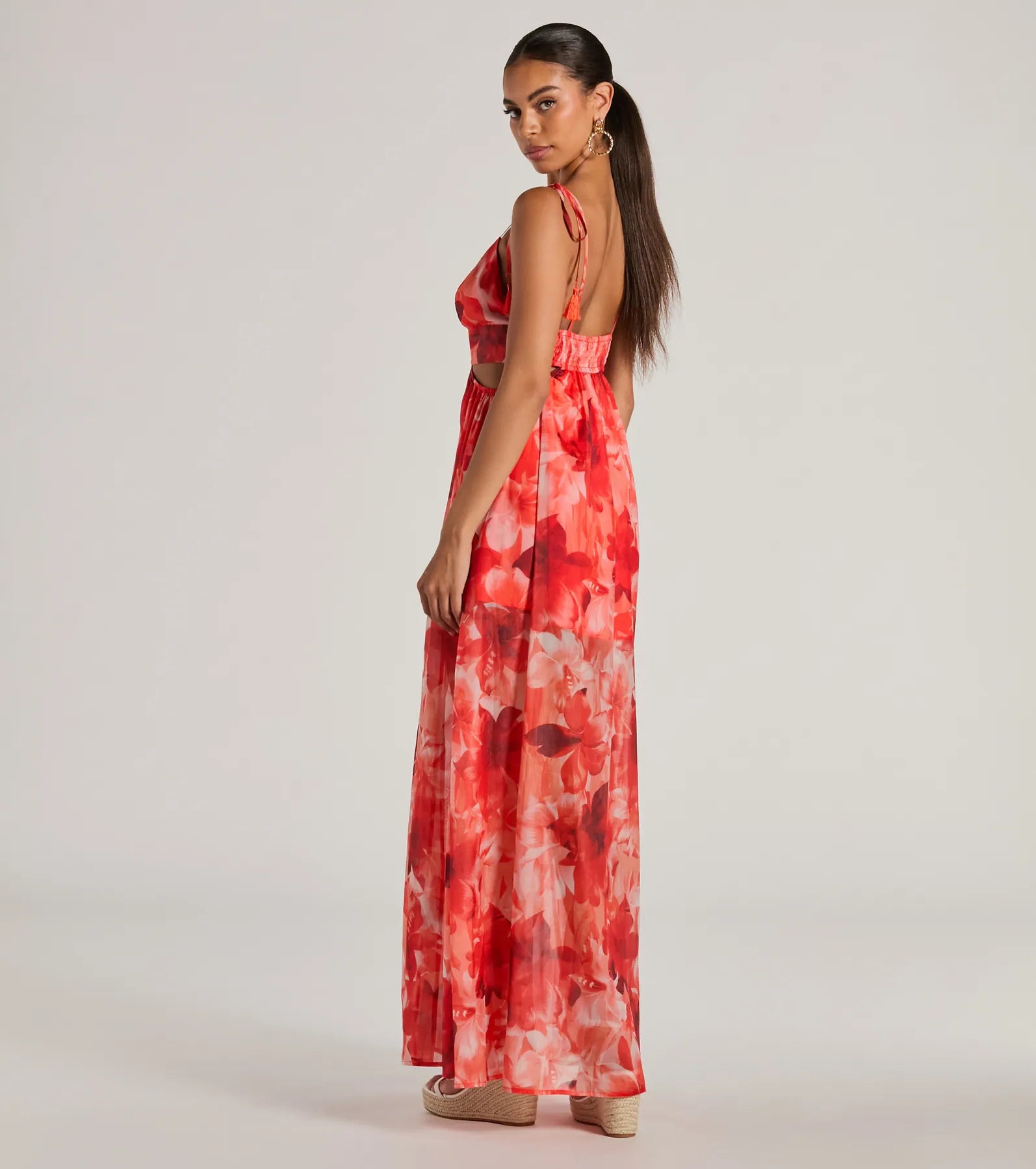 Ultimate Vacay V-Neck Floral Tropical Maxi Dress