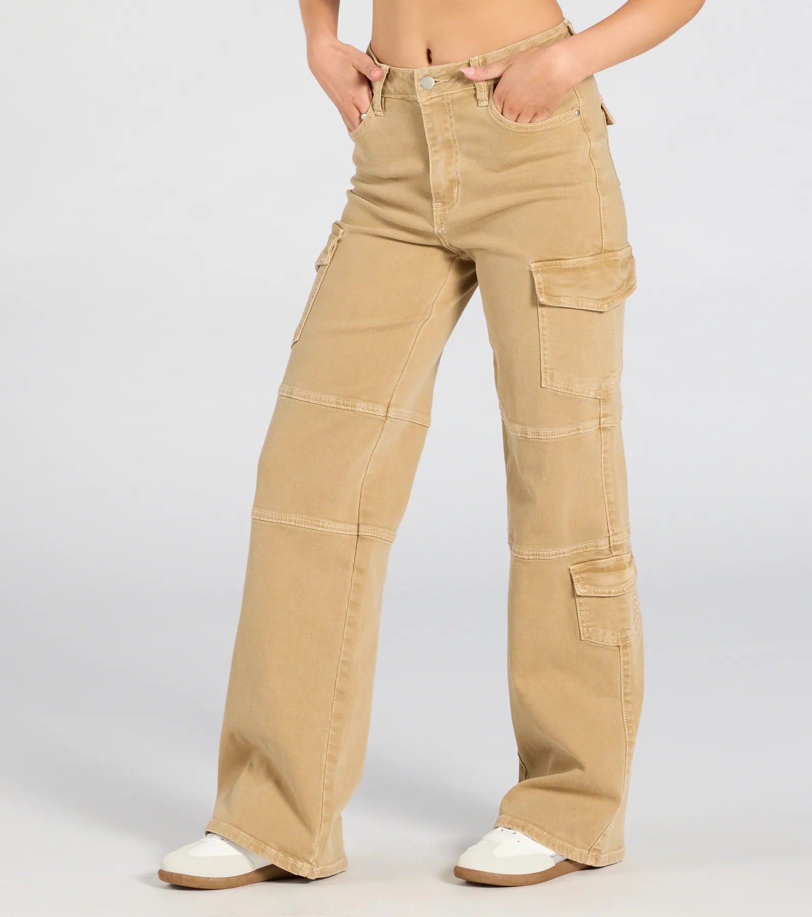 Ultimate Cool Babe High-Rise Cargo Pants – Stylish & Functional