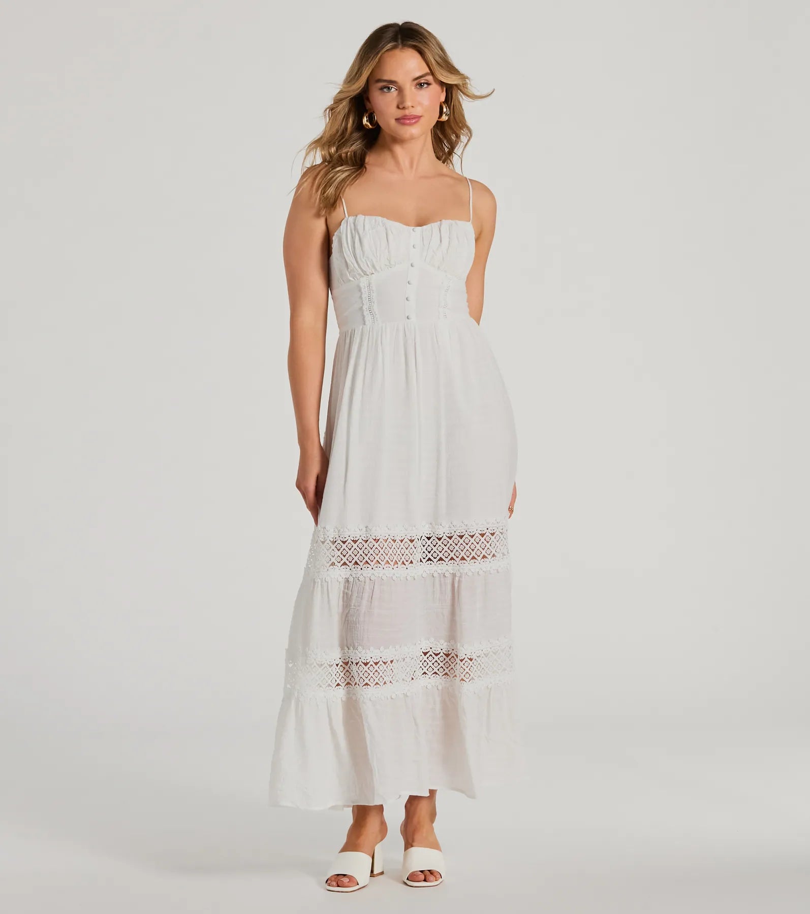 Ultimate Romance Sweetheart Lace Trim Maxi Dress