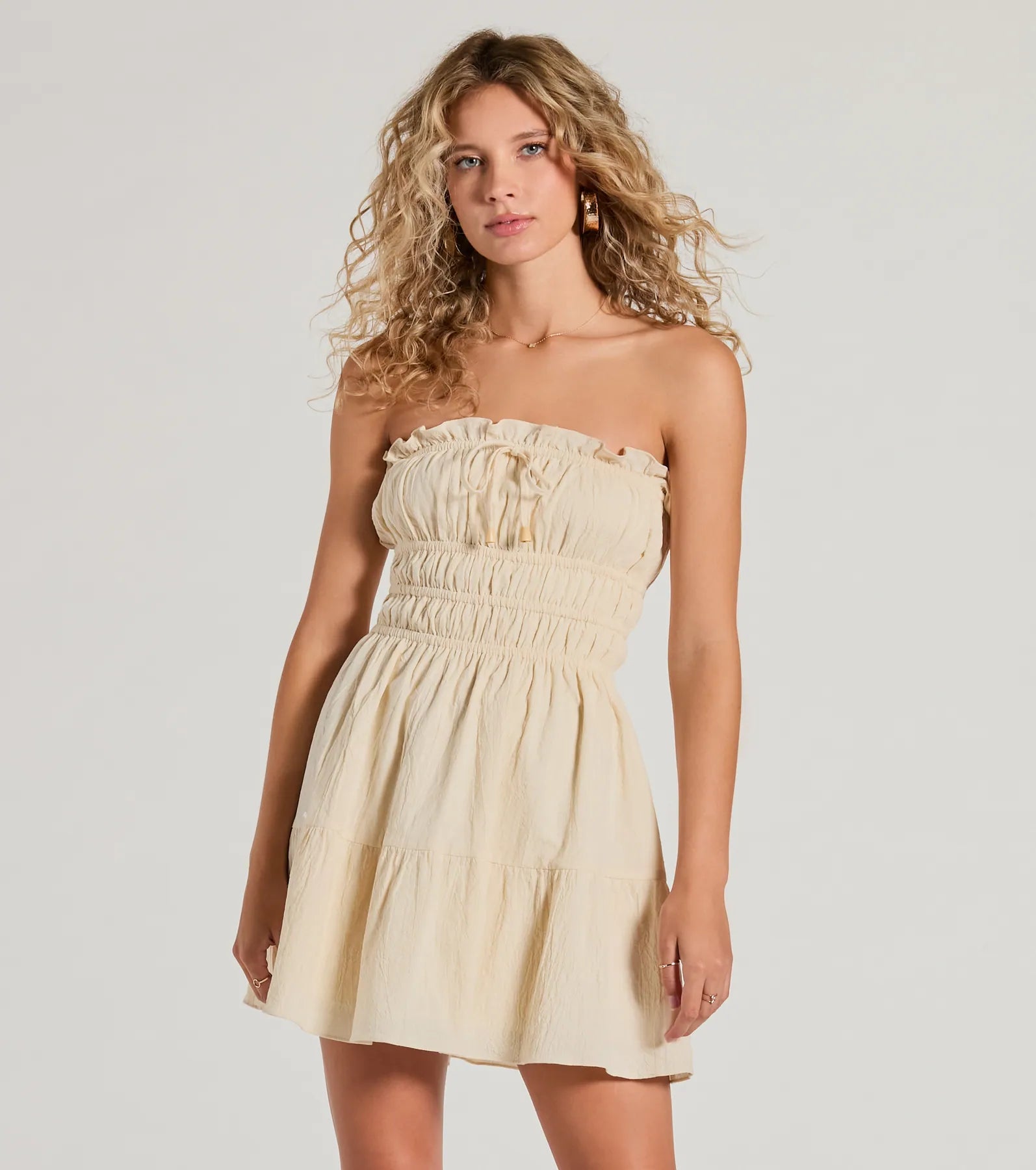 Ultimate Flirty Strapless Skater Dress with Ruffled Hem