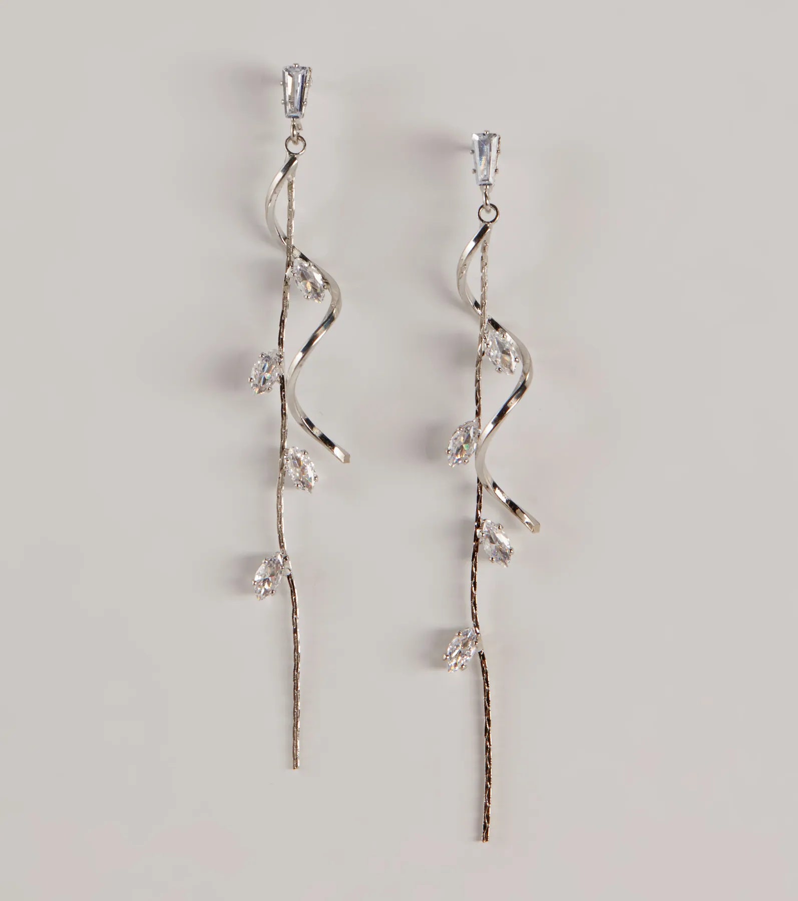 Ultimate Glow Rhinestone Linear Twist Earrings - Premium Elegance