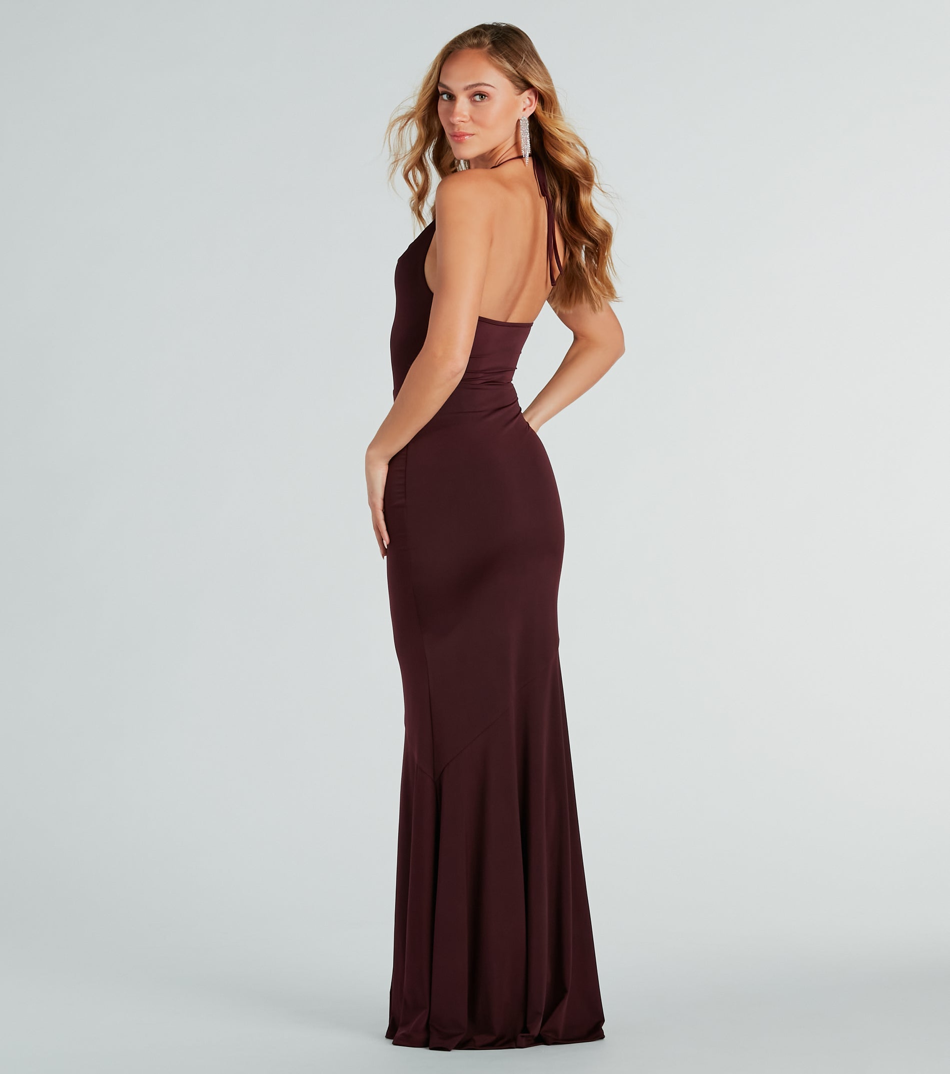 Premium Amenah Halter Mermaid Gown - Ultimate Formal Elegance