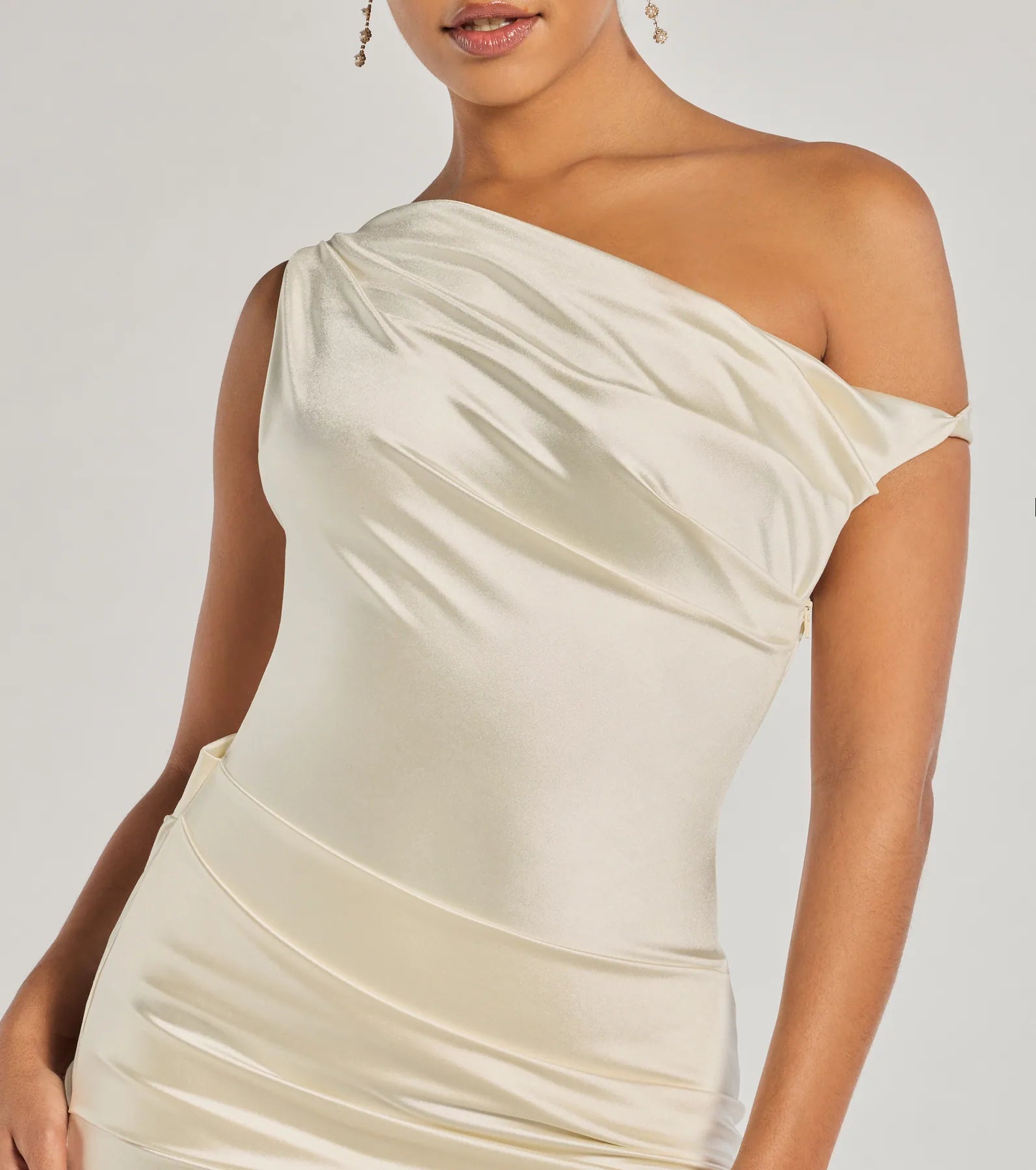 Premium Marleigh Satin Off-Shoulder Mini Dress - Ultimate Partywear