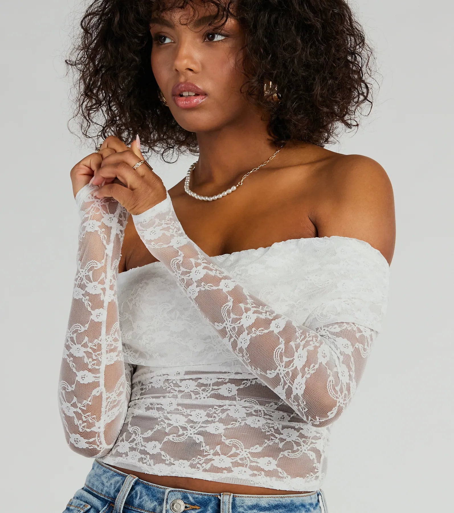 Ultimate Sultry Aura Lace Crop Top - Off-The-Shoulder Elegance