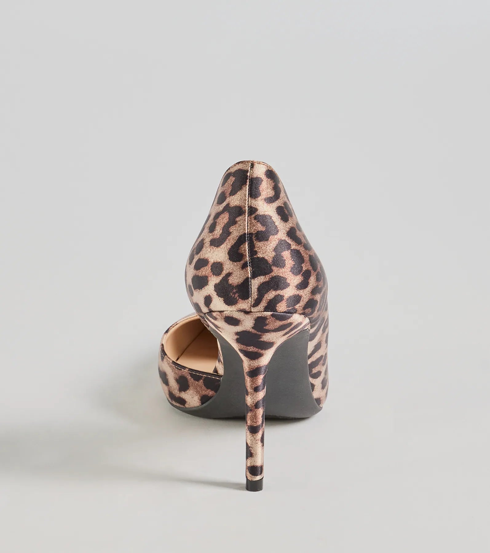 Premium Leopard Print Stiletto Pumps - Ultimate Glamour