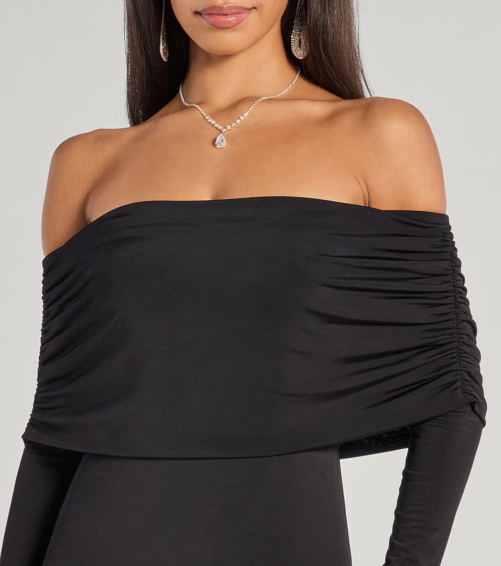 Premium Carmen Off-The-Shoulder Elegant Long Sleeve Dress