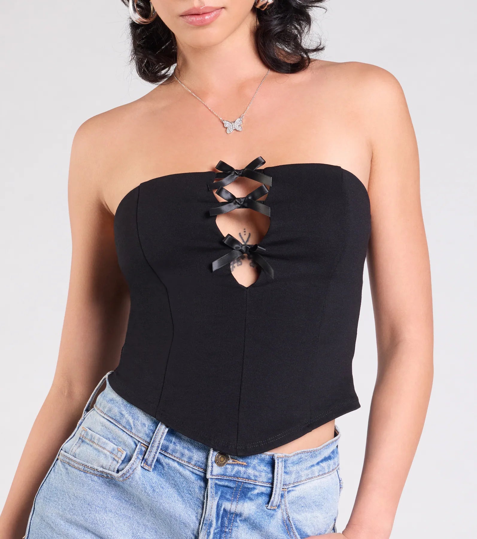 Premium Strapless Bow-Trim Cutout Top - Ultimate Style Upgrade