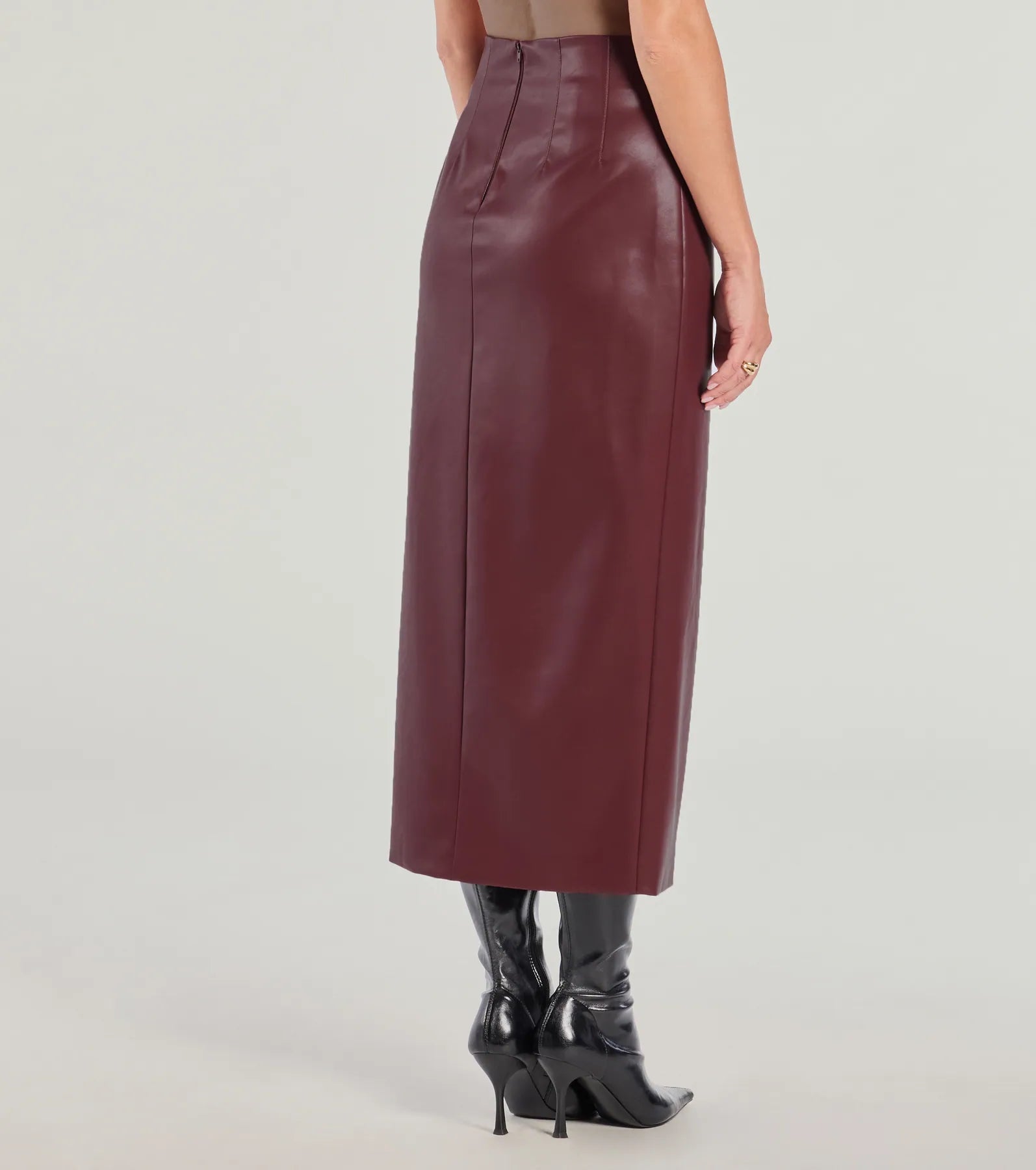 Premium Chic Moment High-Slit Faux Leather Midi Skirt