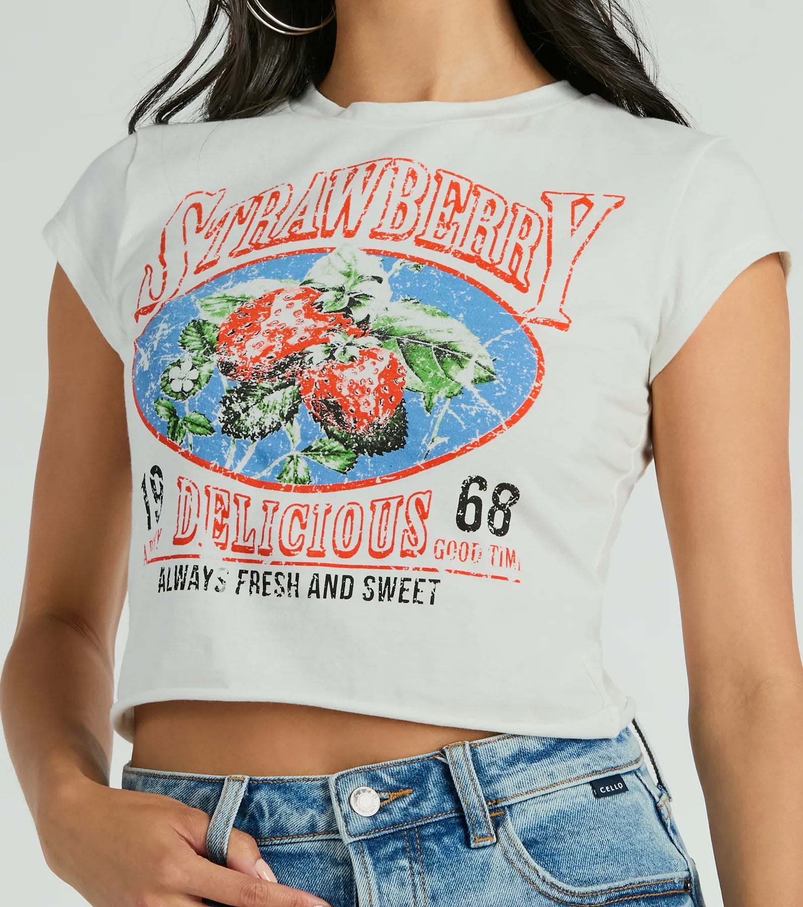 Premium Strawberry Bliss Graphic Tee - Ultimate Summer Style