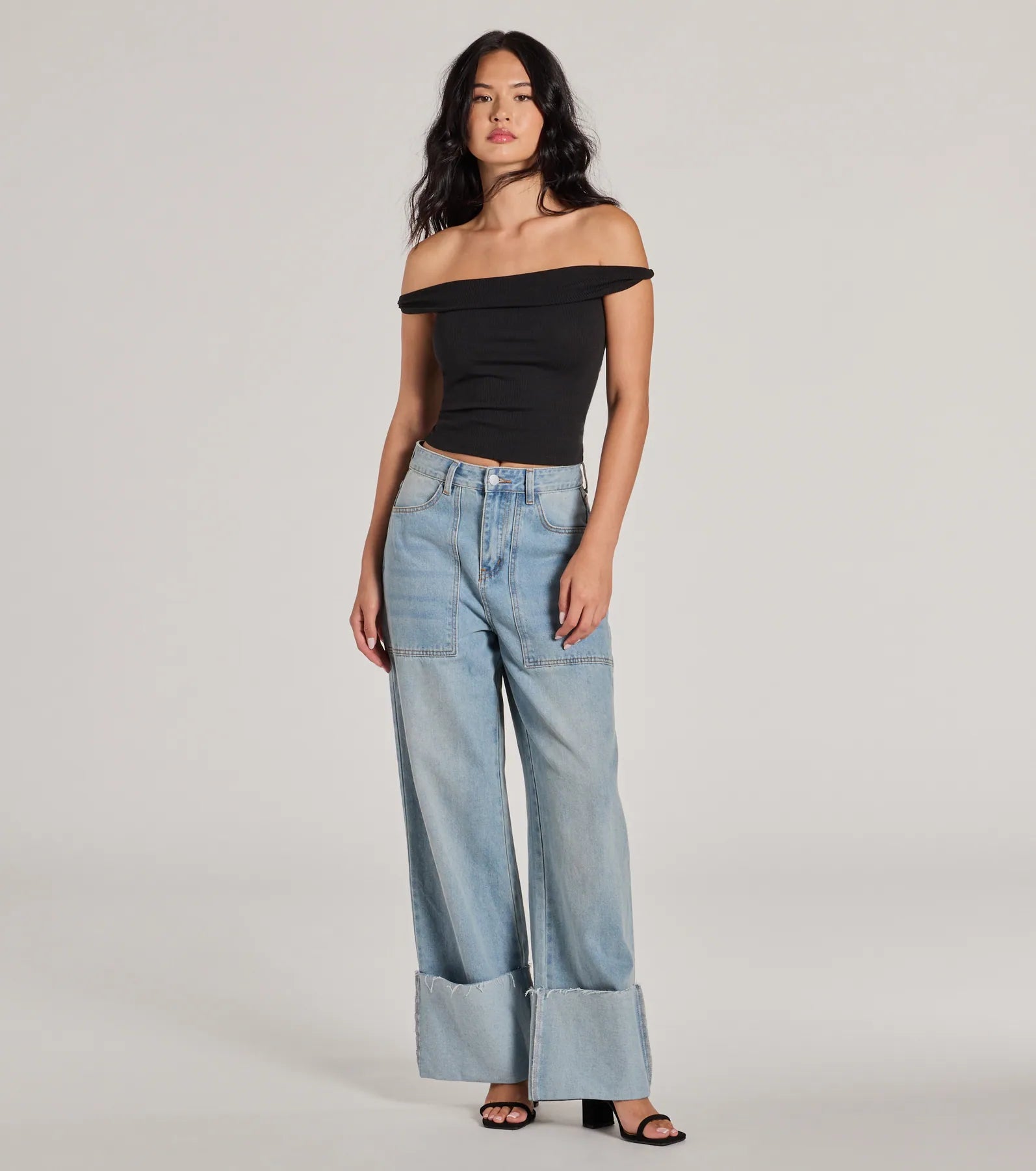 Ultimate Off-The-Shoulder Crop Top - Casual Chic Stretch Fit