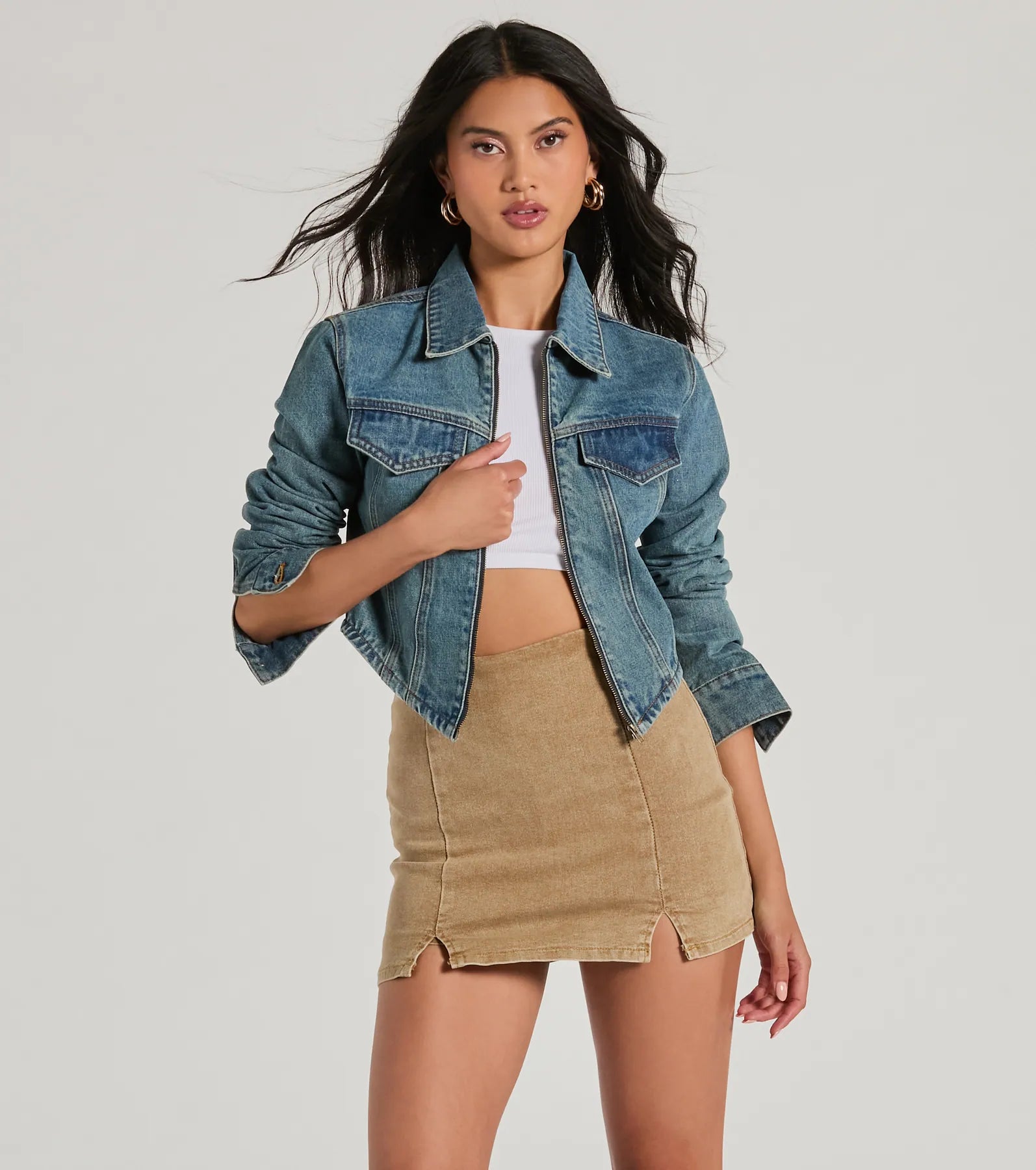 Ultimate Chic Crop Denim Jacket - Modern Style Essential