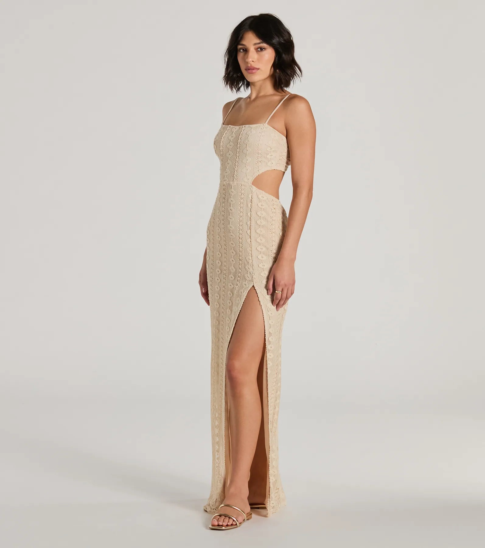 Premium Sunny Thoughts Sleeveless Crochet Maxi Dress with Cutout Back