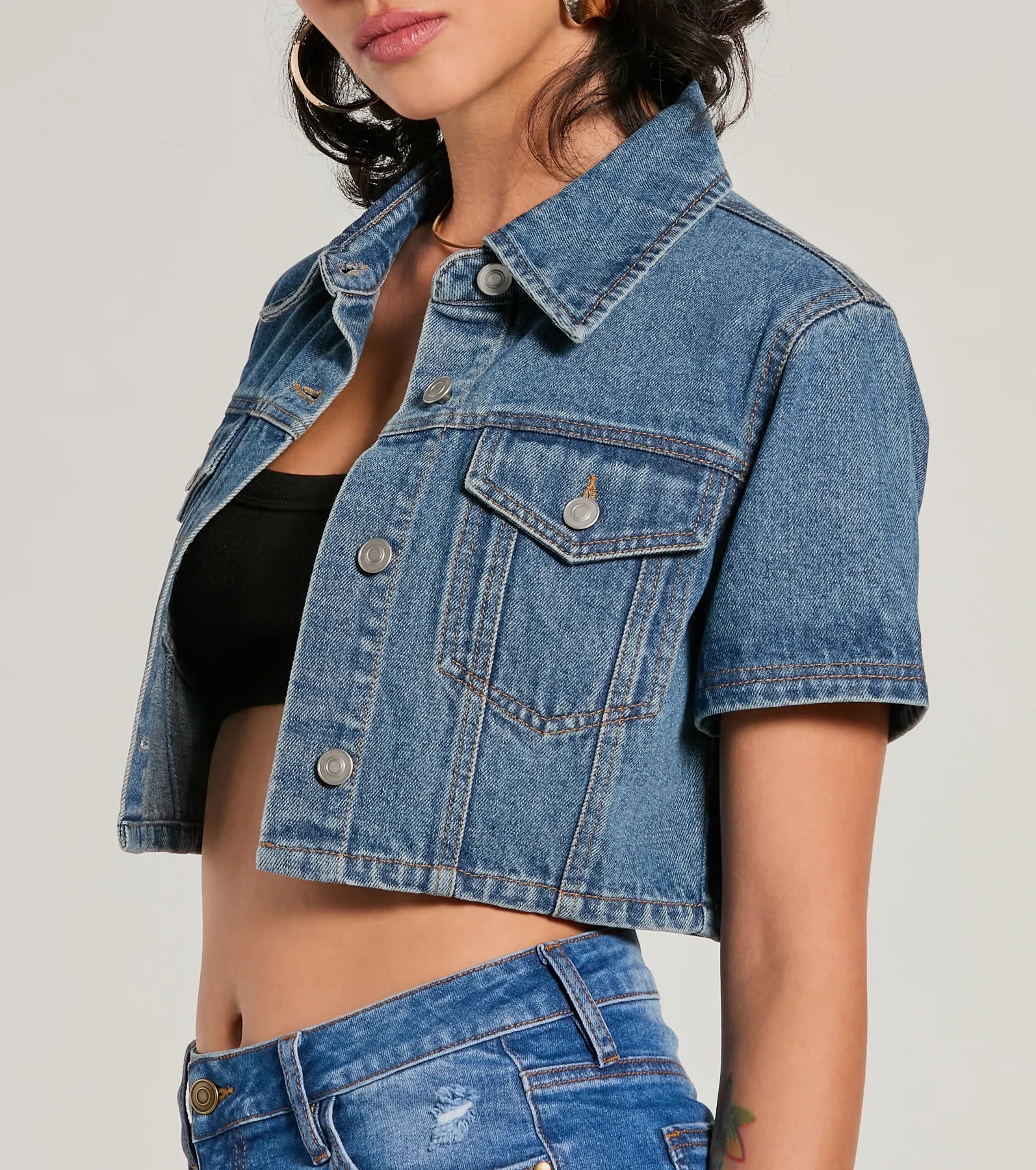 Premium Cool Impression Denim Jacket - Short Sleeve Style