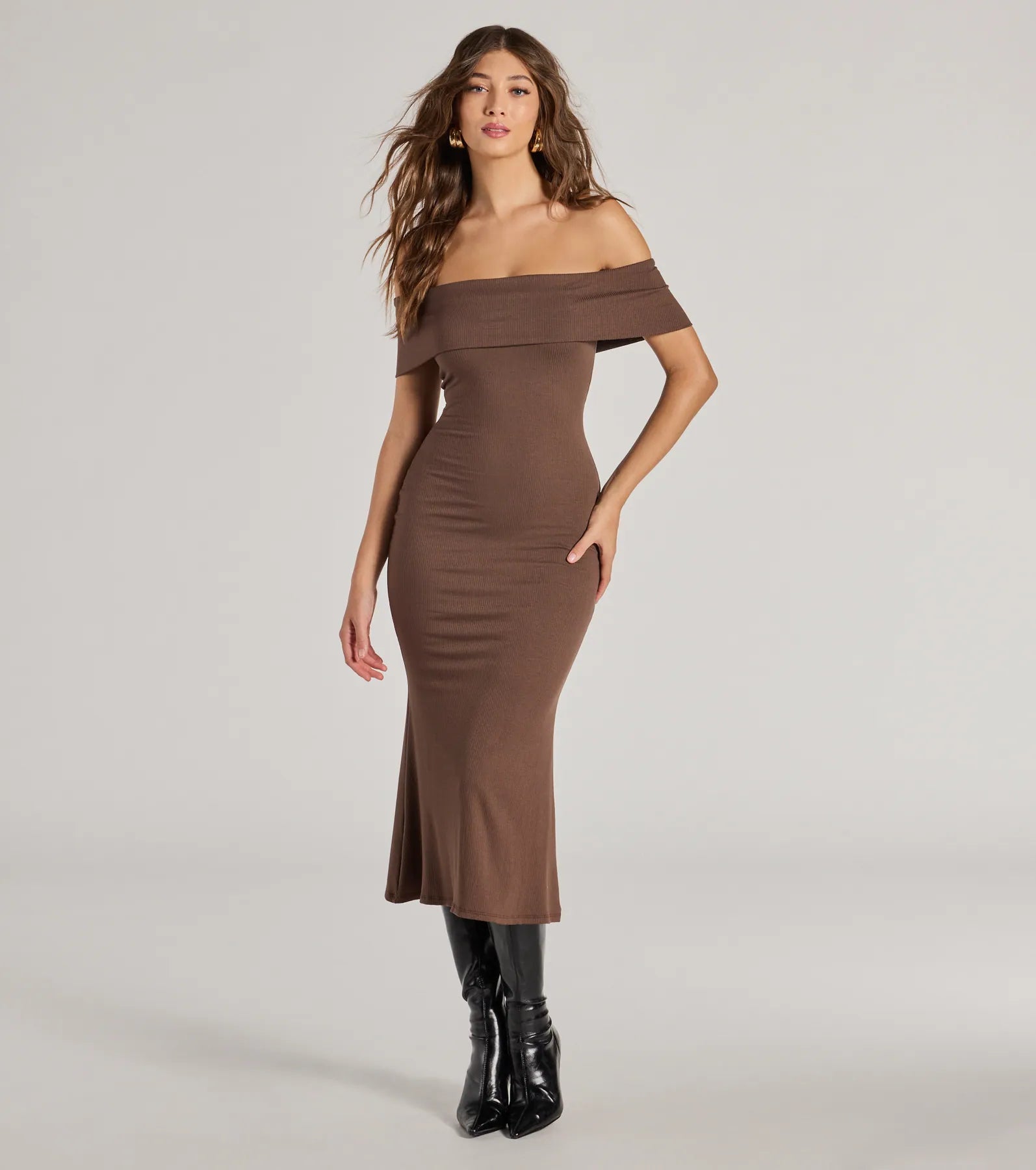 Premium Sleek Silhouette Ribbed Knit Dress - Off-The-Shoulder Midi