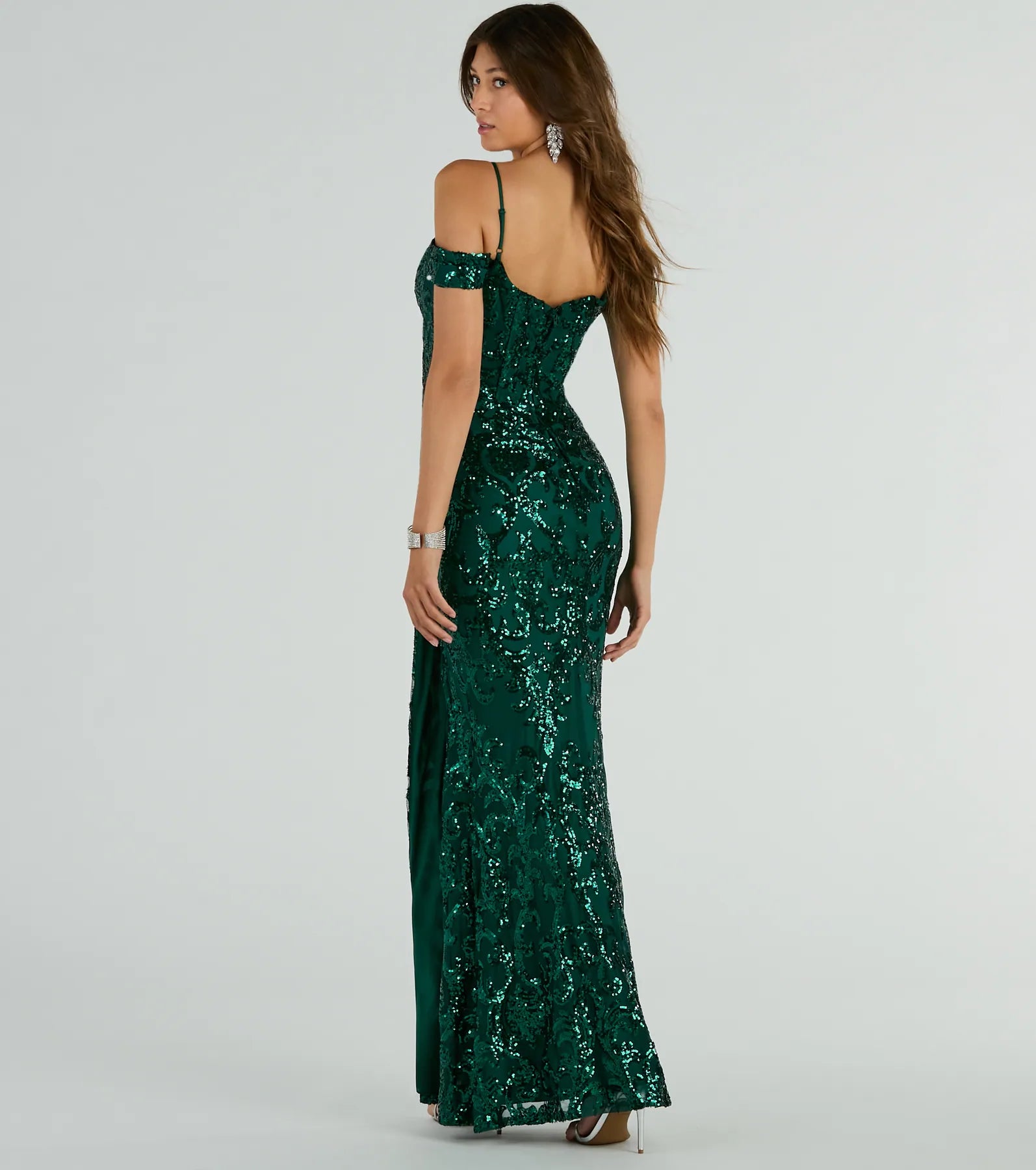 Premium Nevaeh Glamour Cold Shoulder Mermaid Sequin Gown