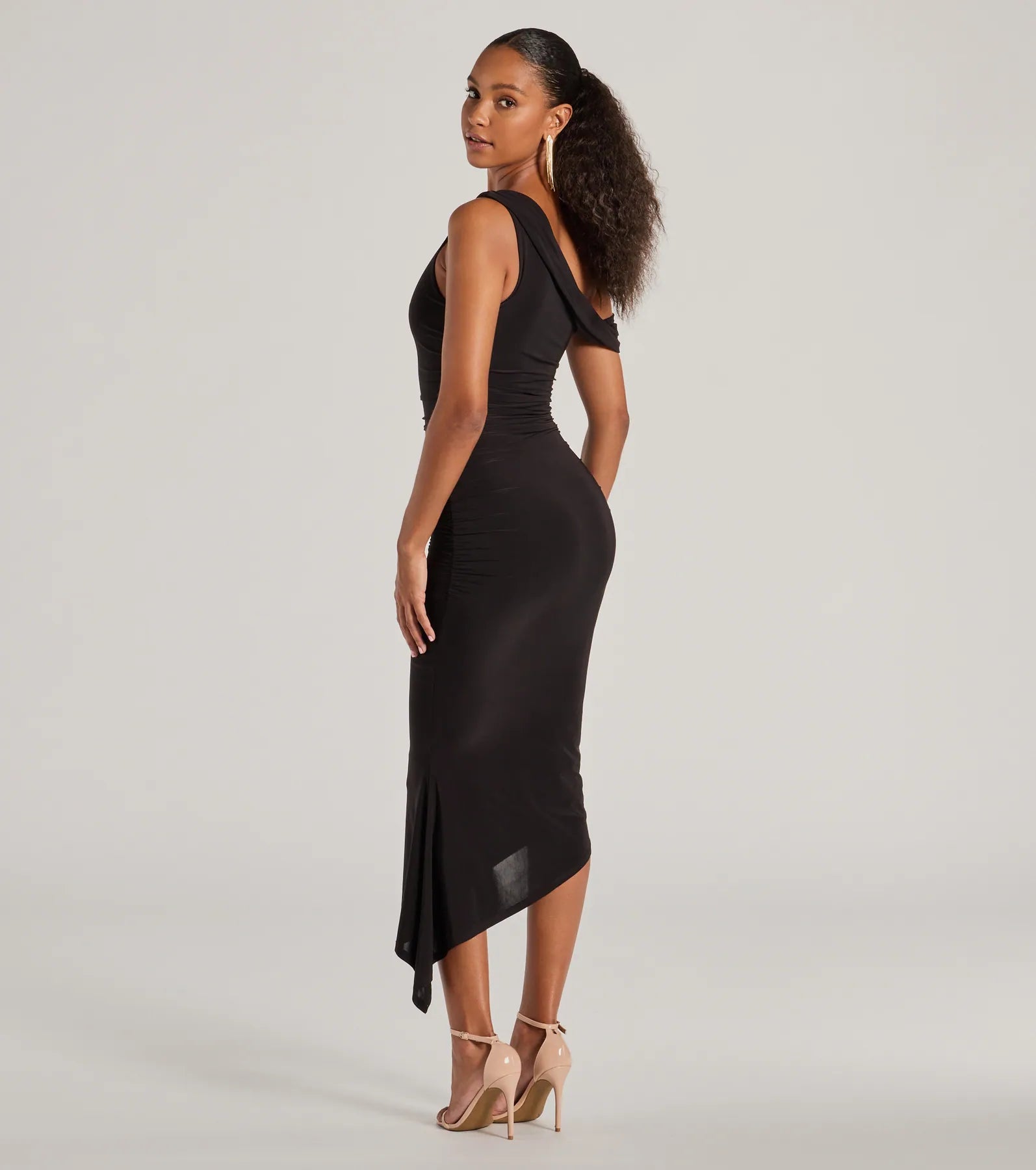 Ultimate Elegance One-Shoulder Bodycon Midi Dress