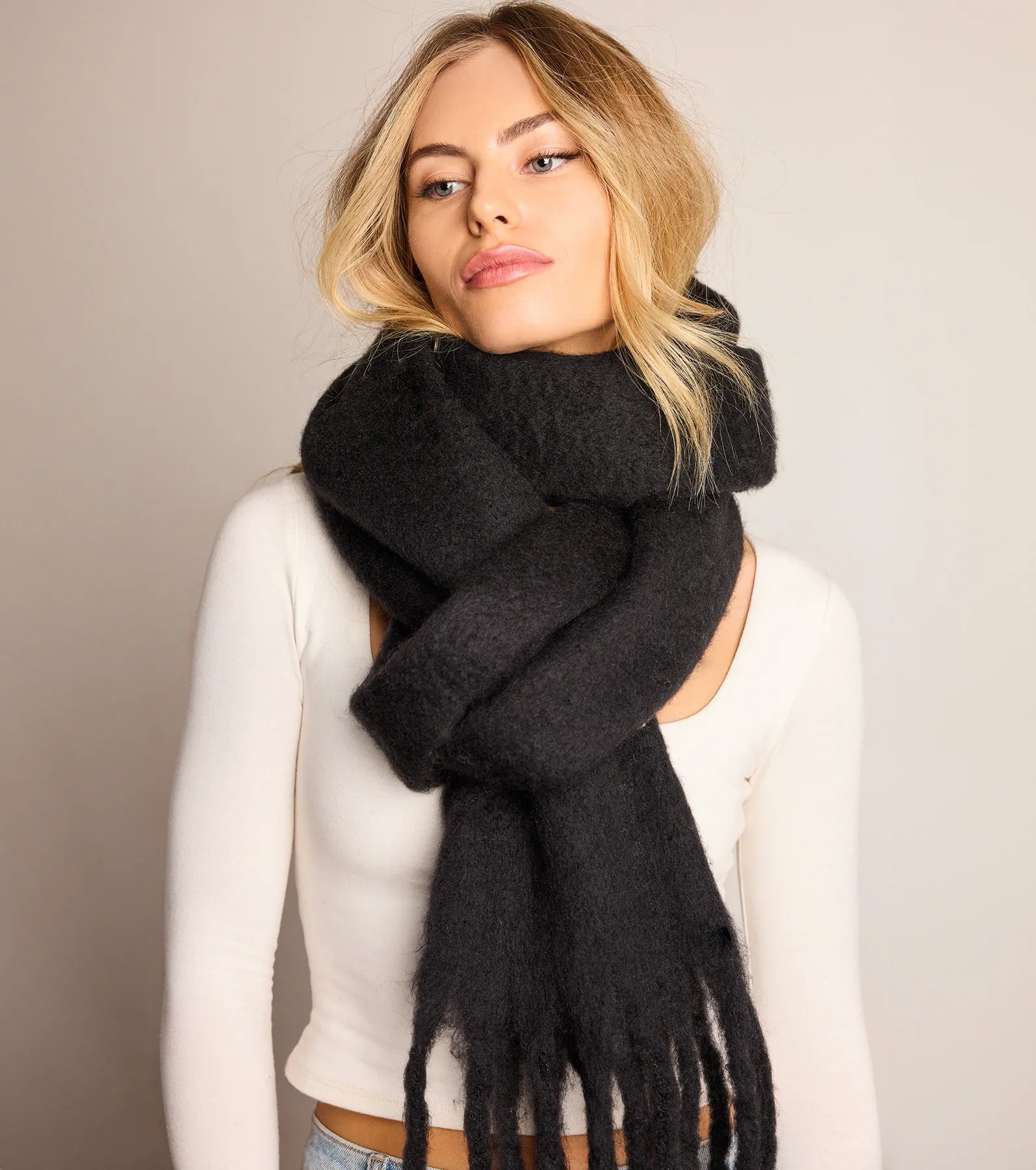 Premium Luxe Wrap Scarf - Ultimate Winter Comfort