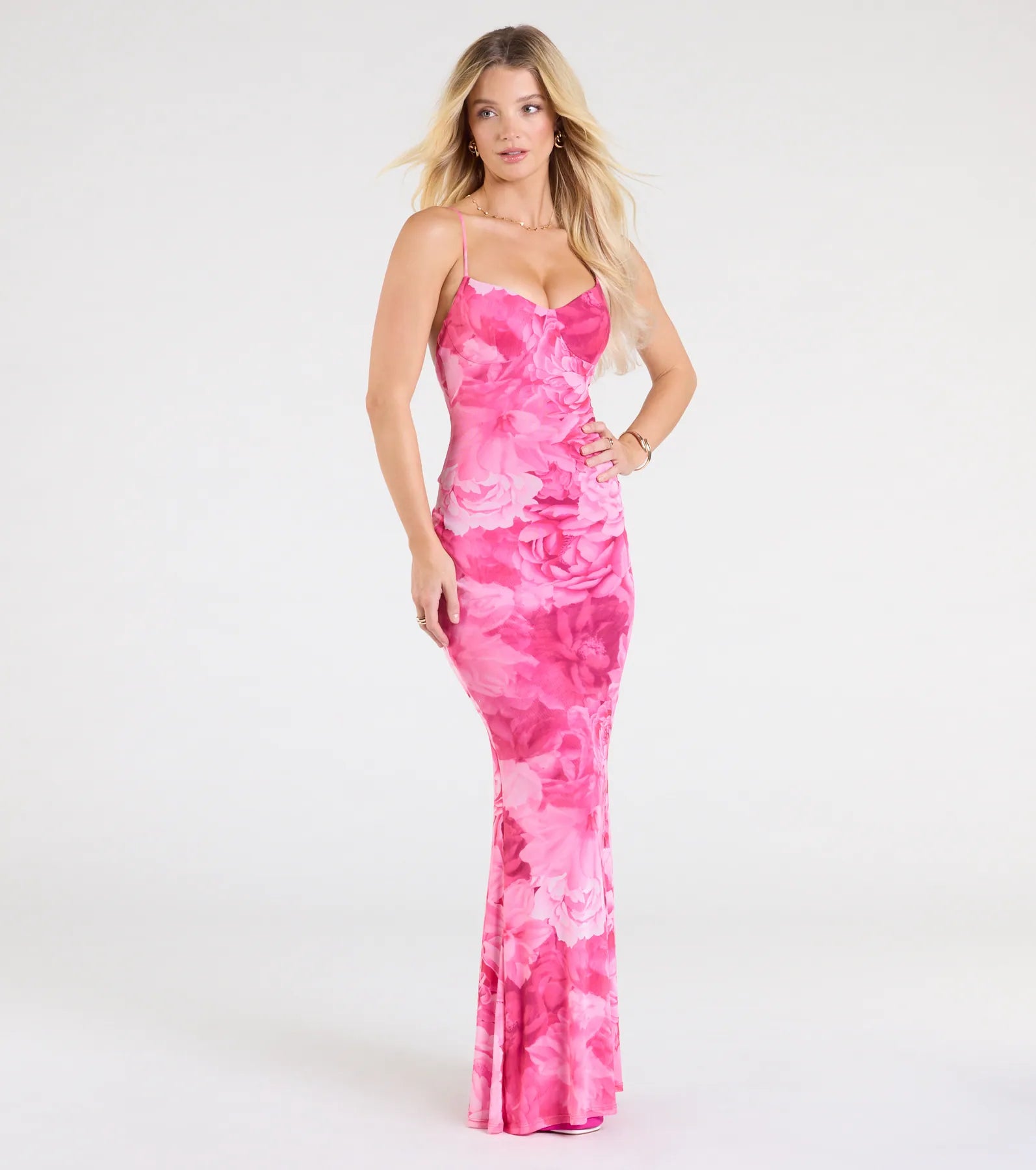 Ultimate Glam Floral Mesh Maxi Dress - Perfect for Special Occasions