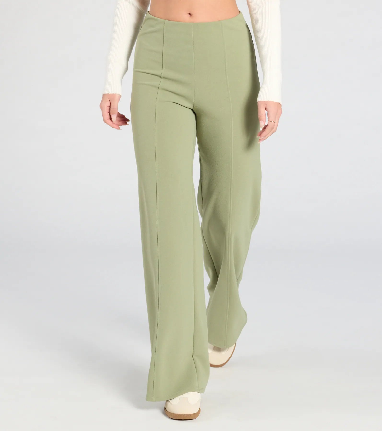 Ultimate Business-Chic Wide-Leg Crepe Pants