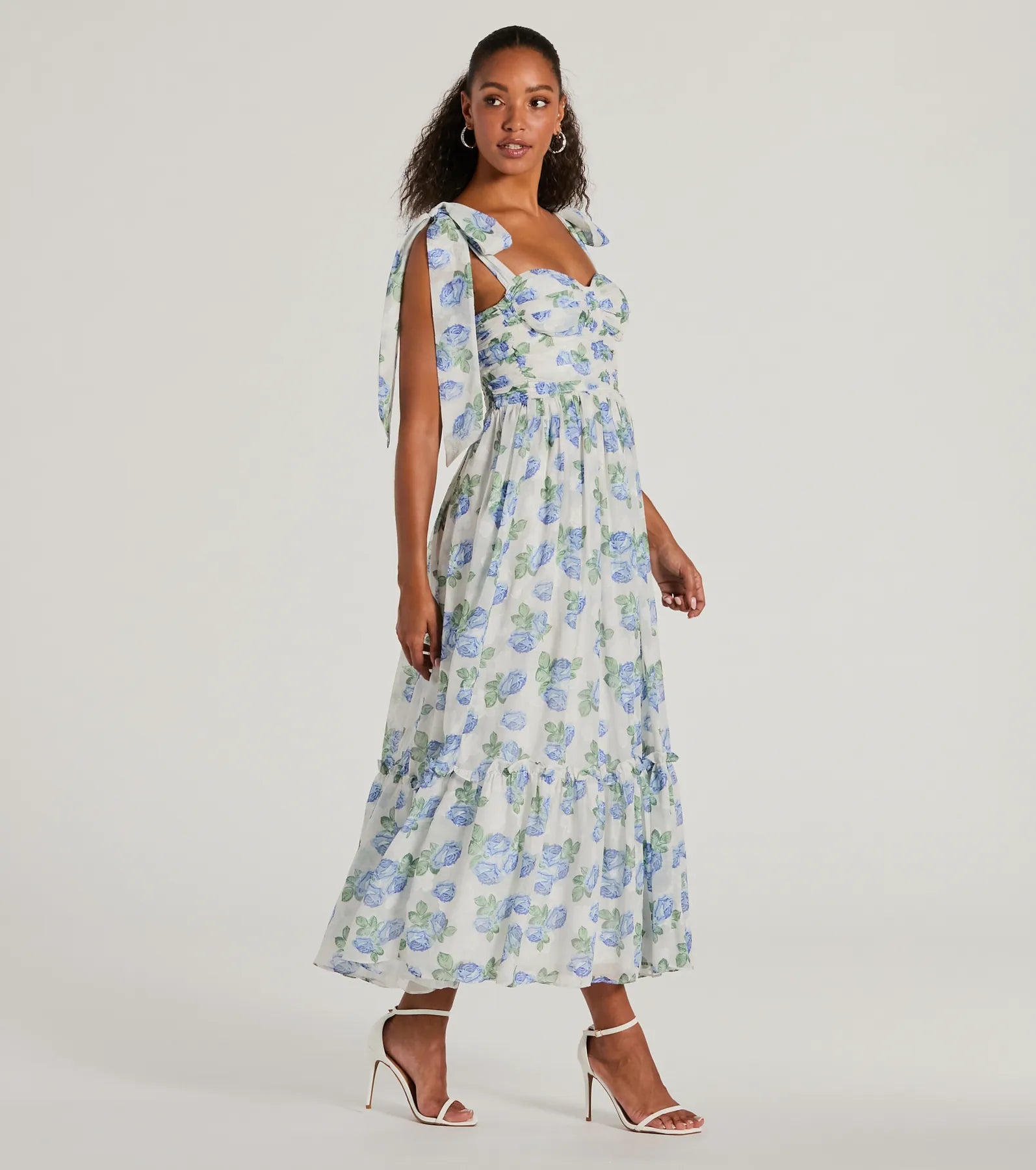 Ultimate Clara Sweetheart Floral Chiffon Midi Dress - Premium Elegance