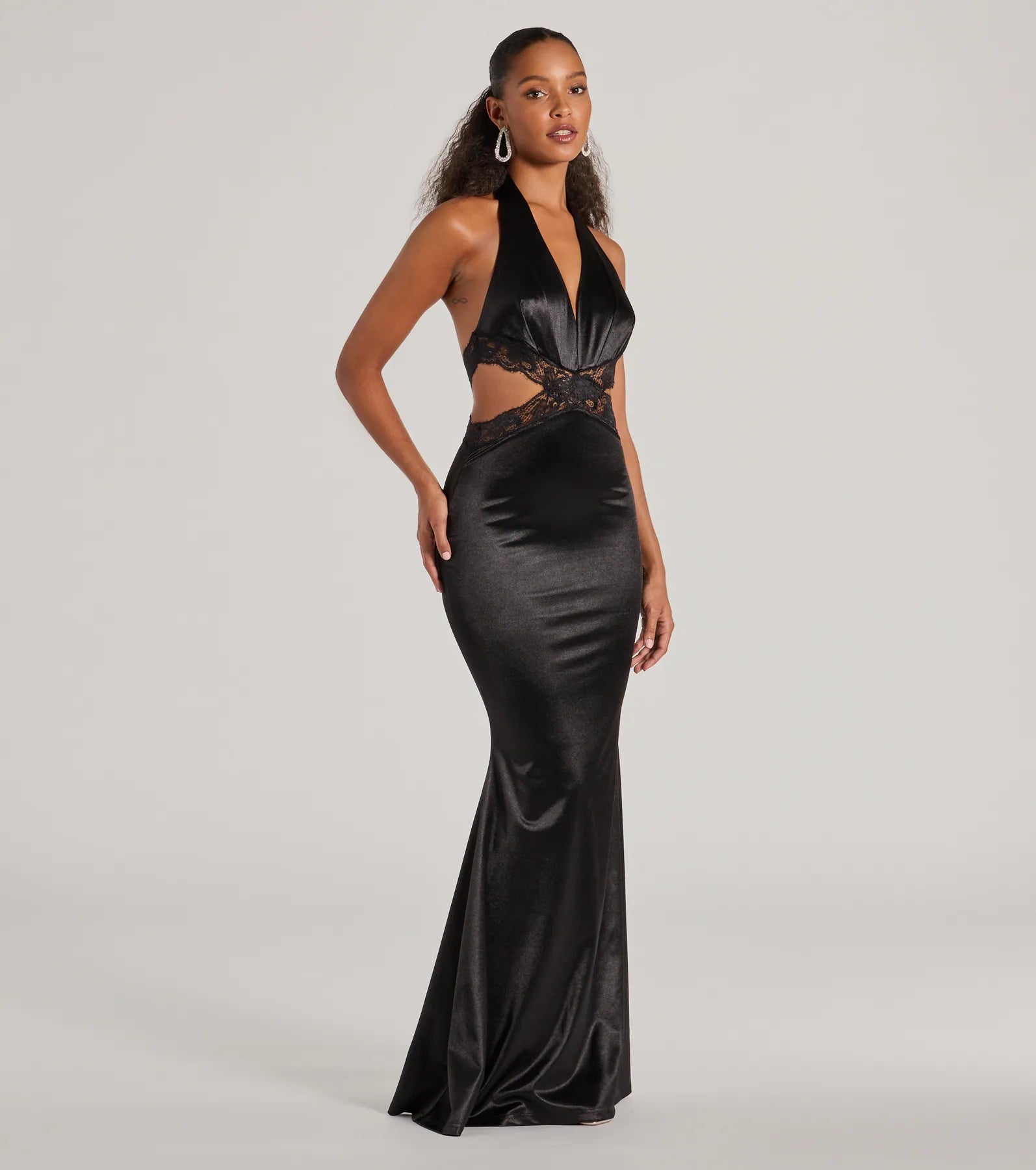 Premium Scarlett V-Neck Lace Trim Open Back Mermaid Gown