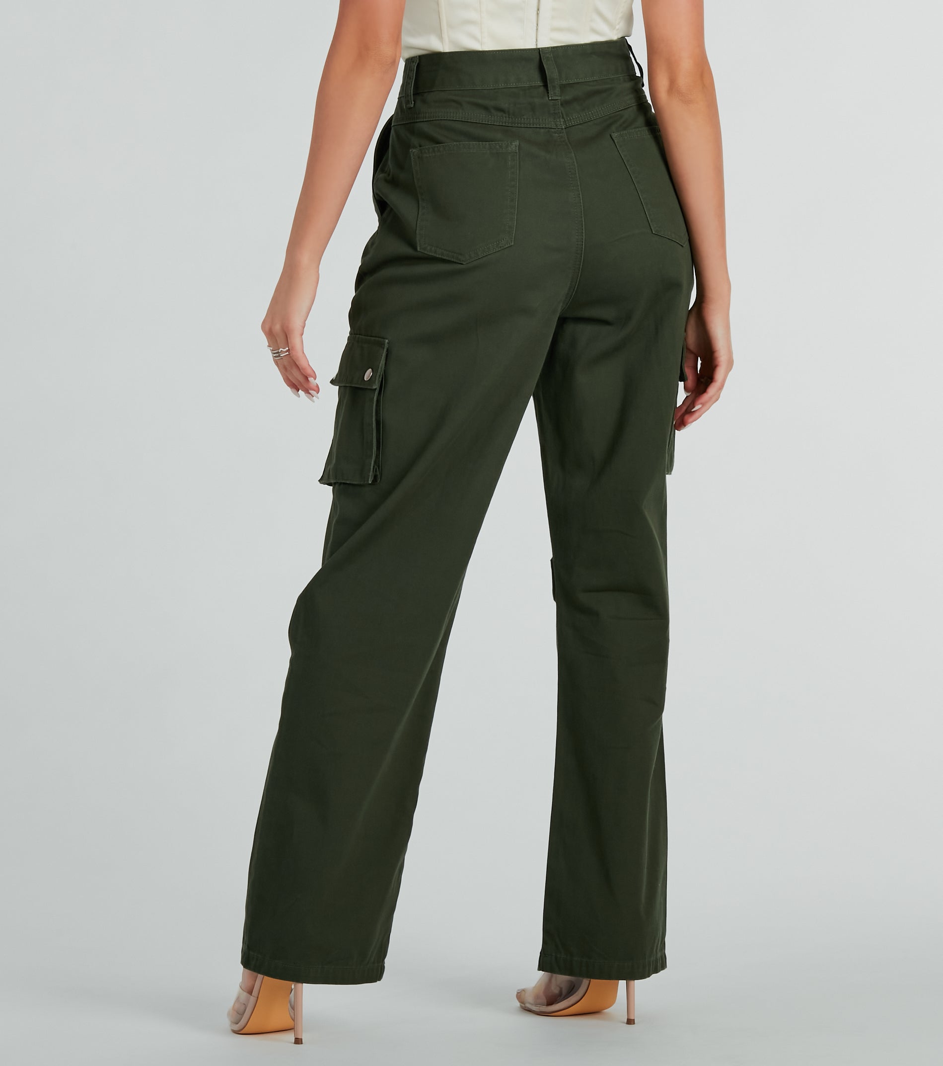 Ultimate Weekend Mode High Waist Cargo Pants - Relaxed Fit