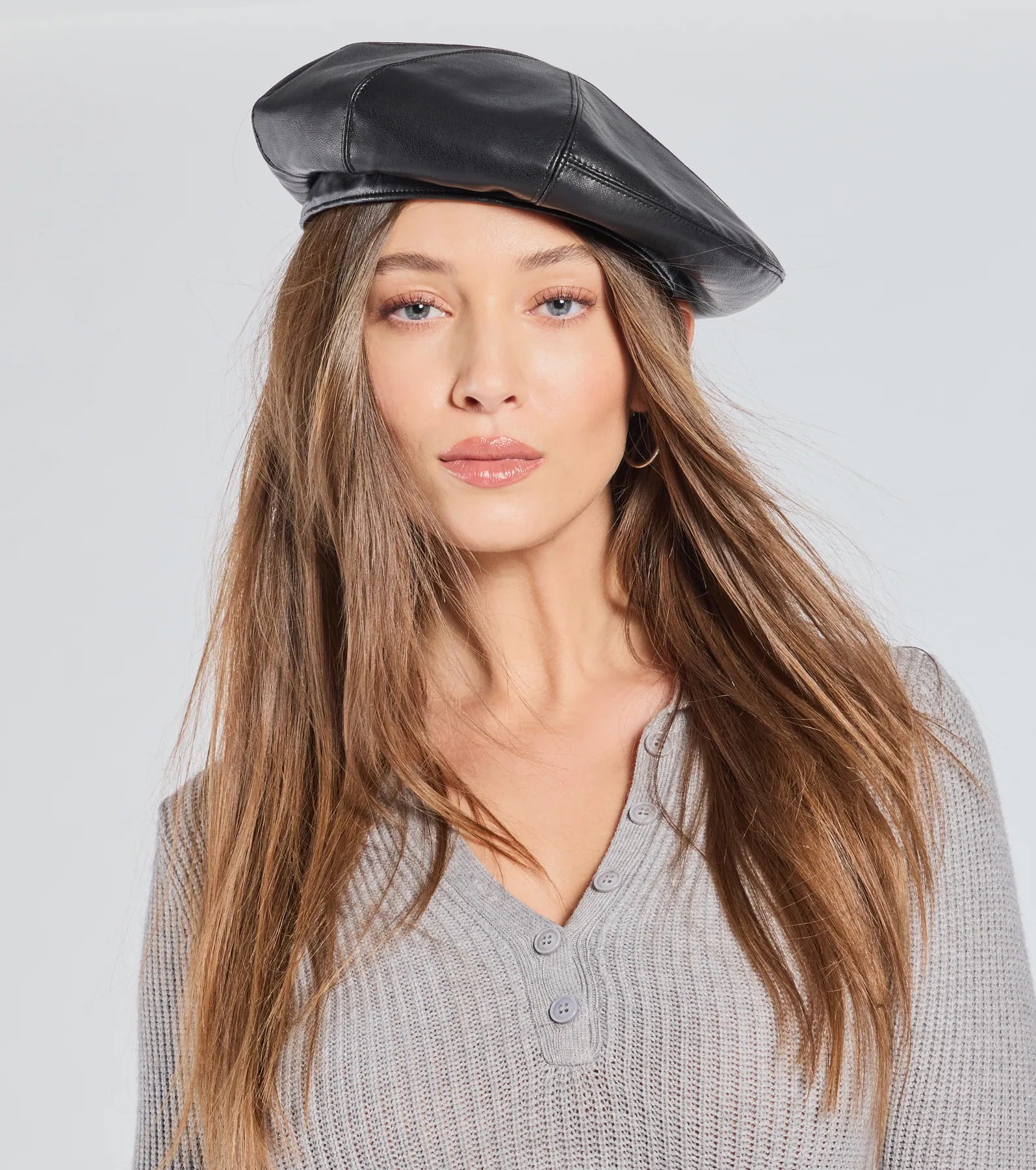 Ultimate Parisian Chic Faux Leather Beret