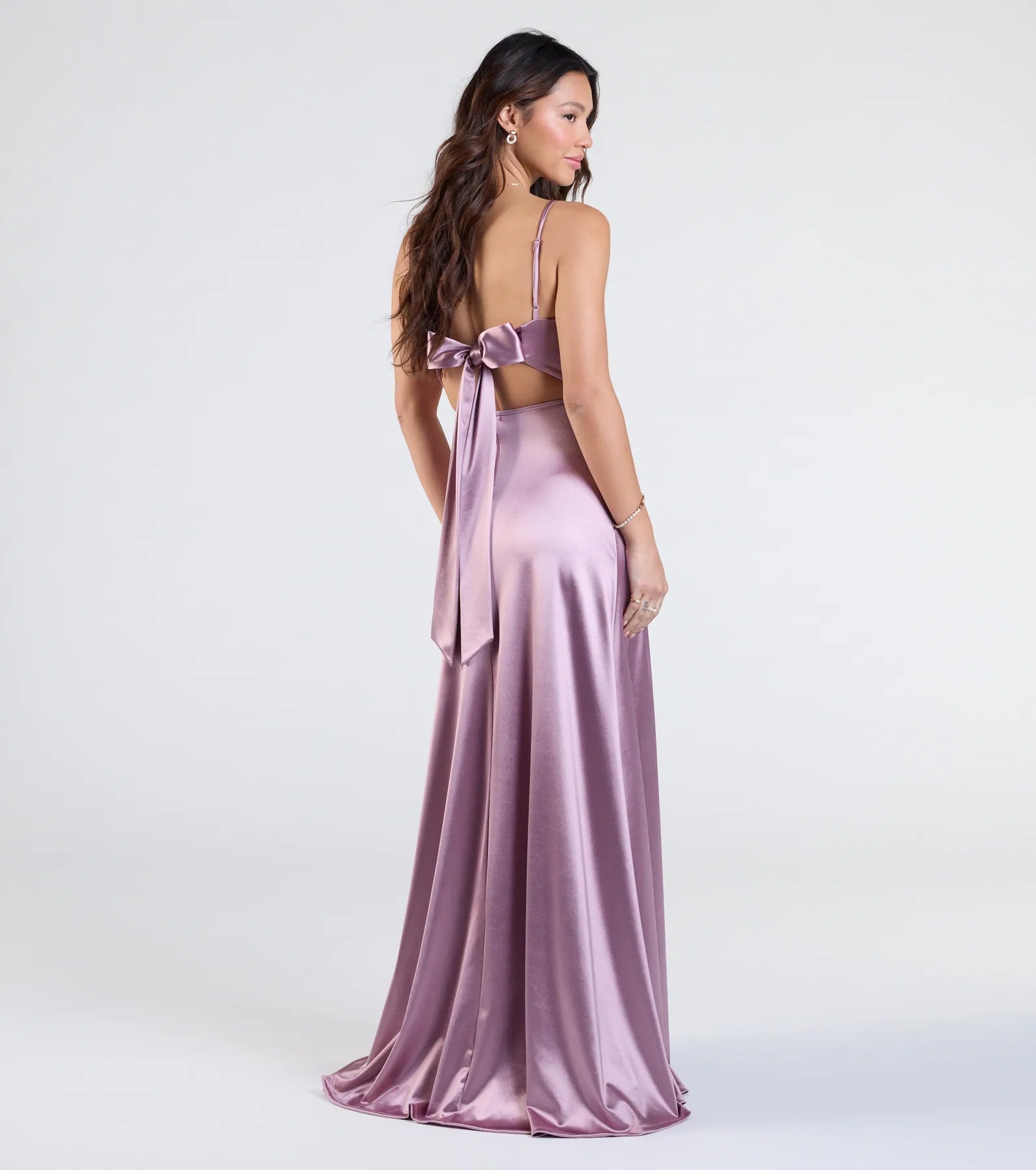 Premium Steffanie Elegant Tie-Back Satin Gown