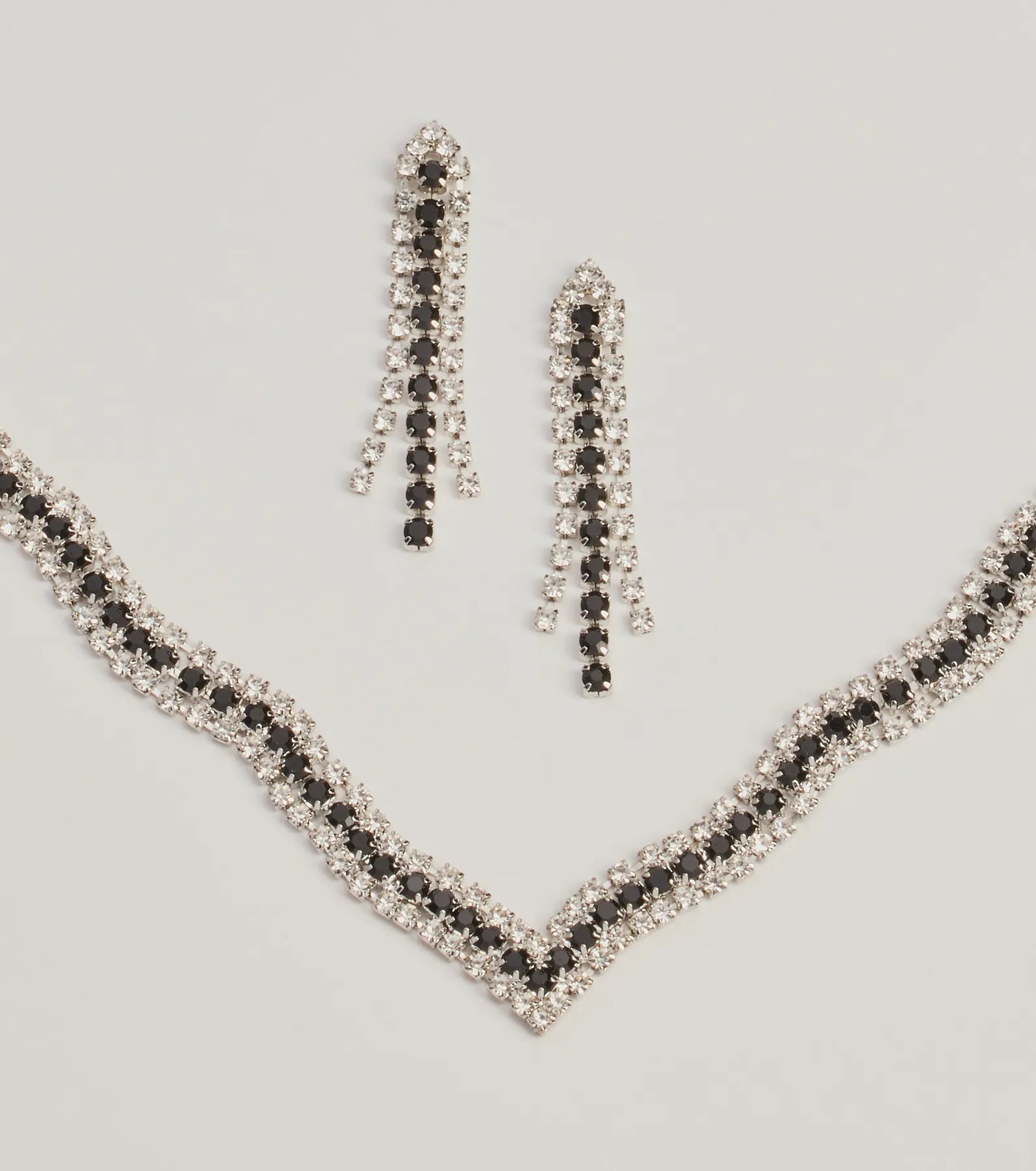 Ultimate Luxe Rhinestone Jewelry Set: Necklace & Earrings