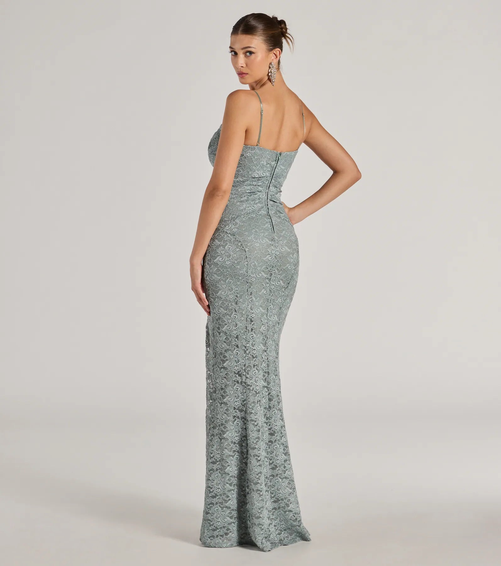 Romina Premium Lace Mermaid Dress with High Slit