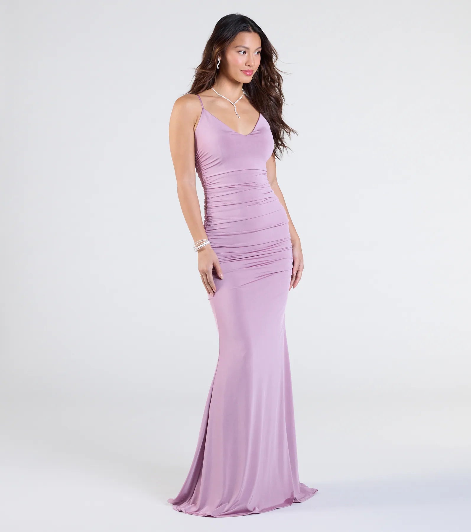 Ultimate Elegance: Justine V-Neck Mermaid Formal Dress