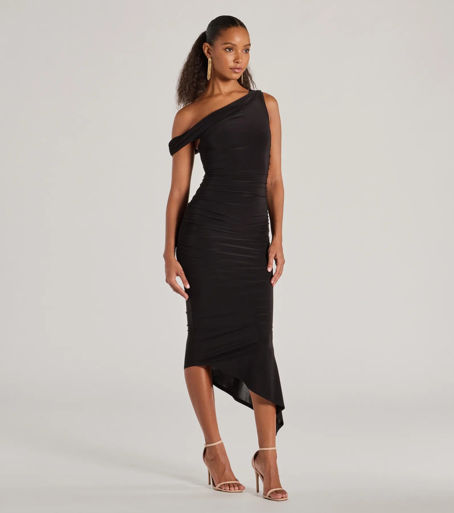 Ultimate Elegance One-Shoulder Bodycon Midi Dress