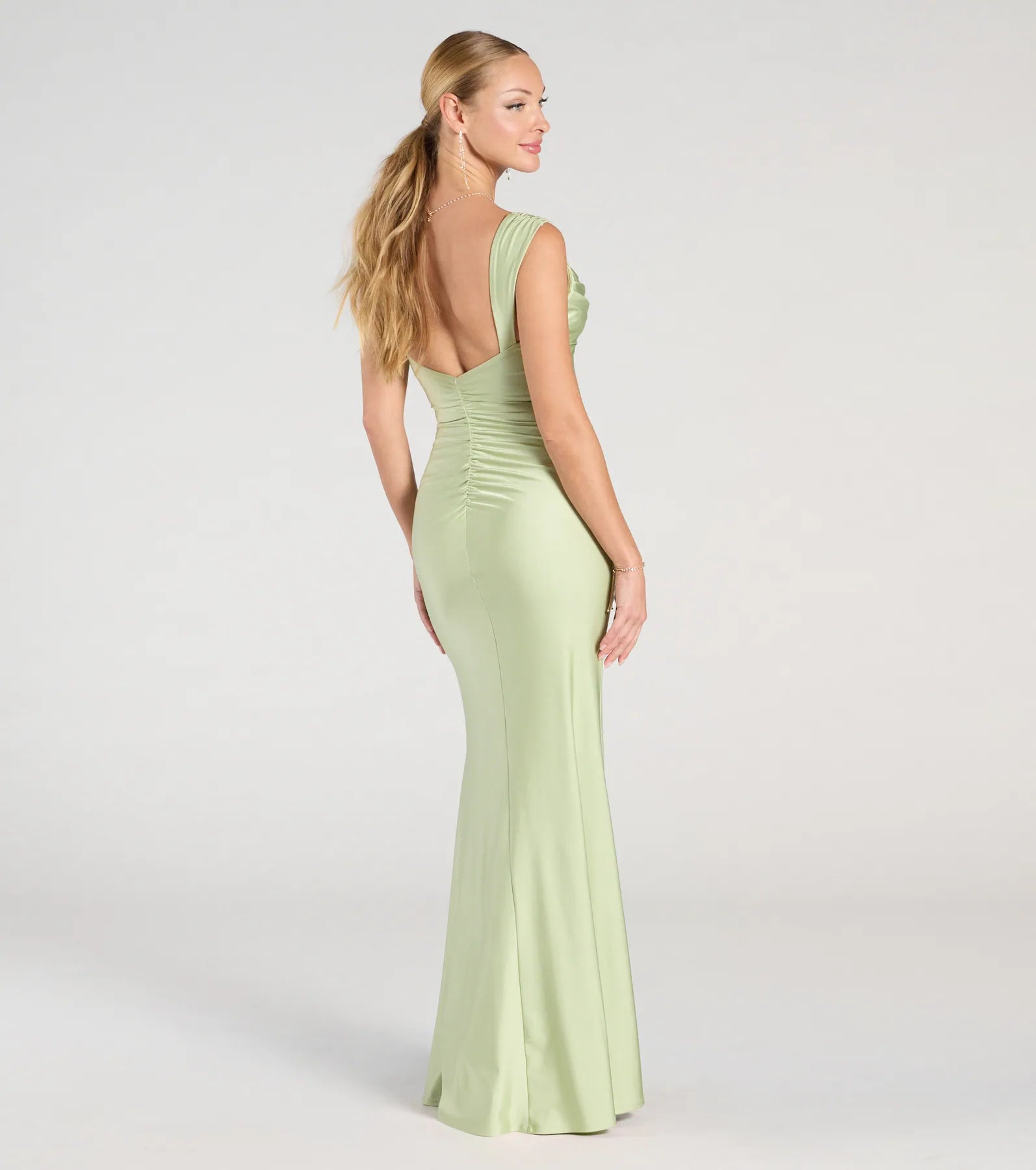 Premium Kaitlin Open-Back Mermaid Gown
