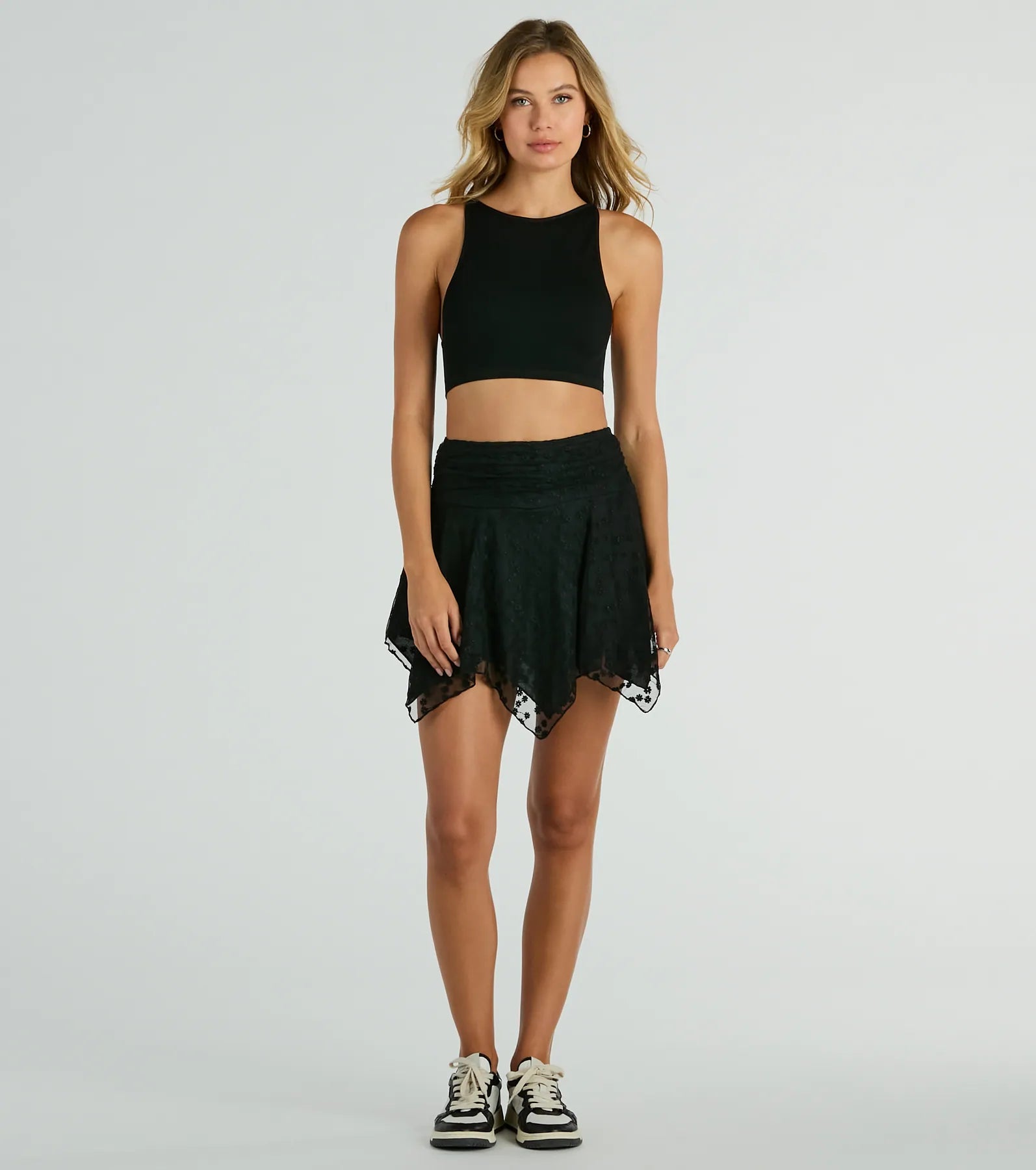 Ultimate Vibe Sleeveless Crop Top - Sleek & Stylish