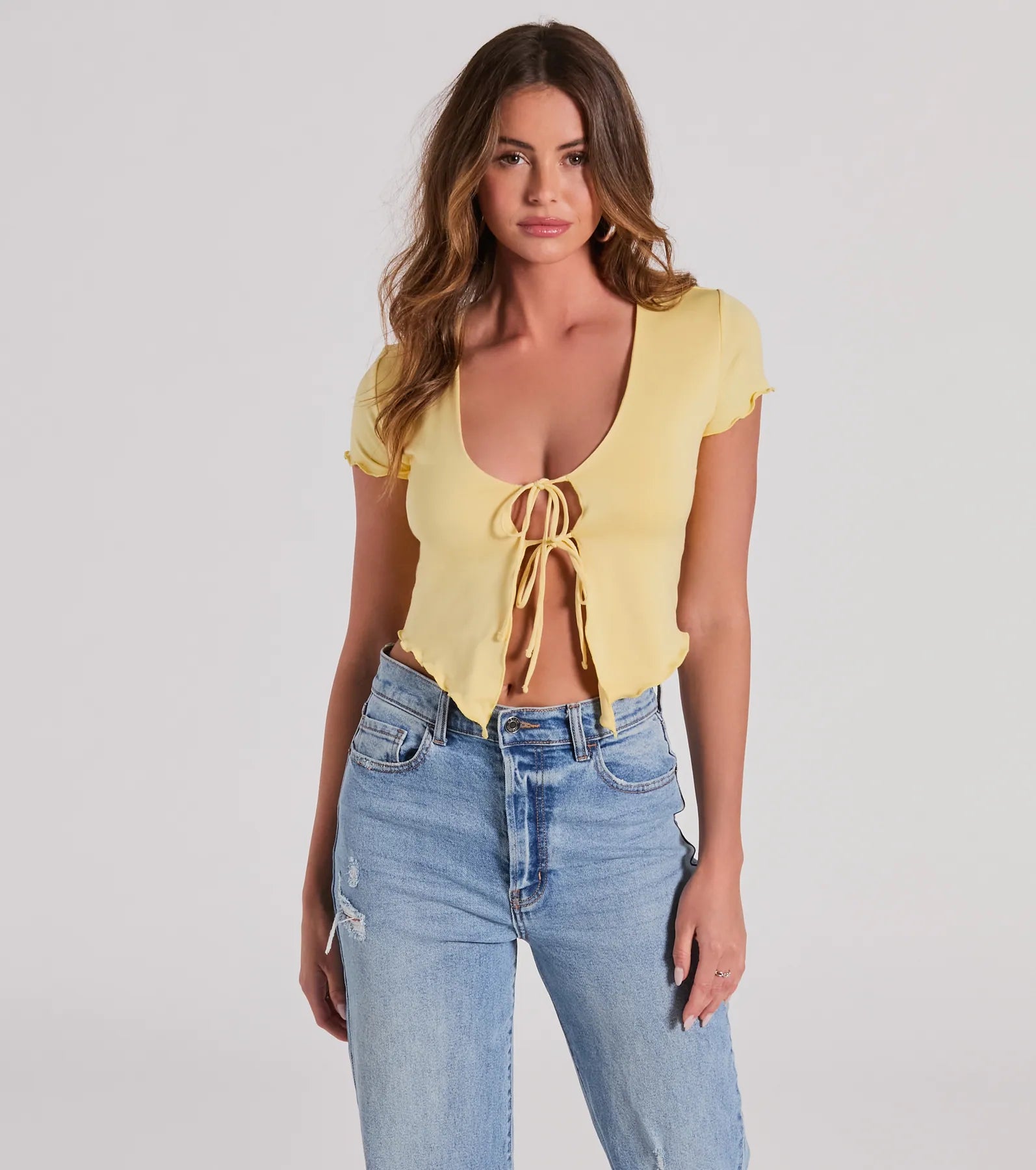 Ultimate Sweet Tie-Front Crop Top - Casual & Flirty