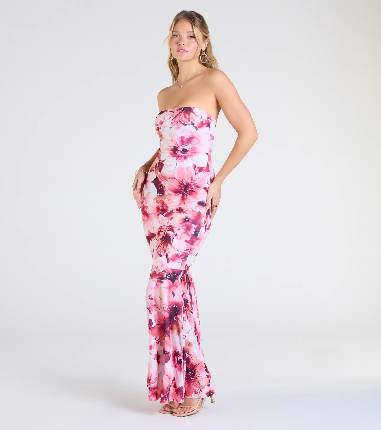 Premium Floral Lace-Up Maxi Dress – Ultimate Vacation Style