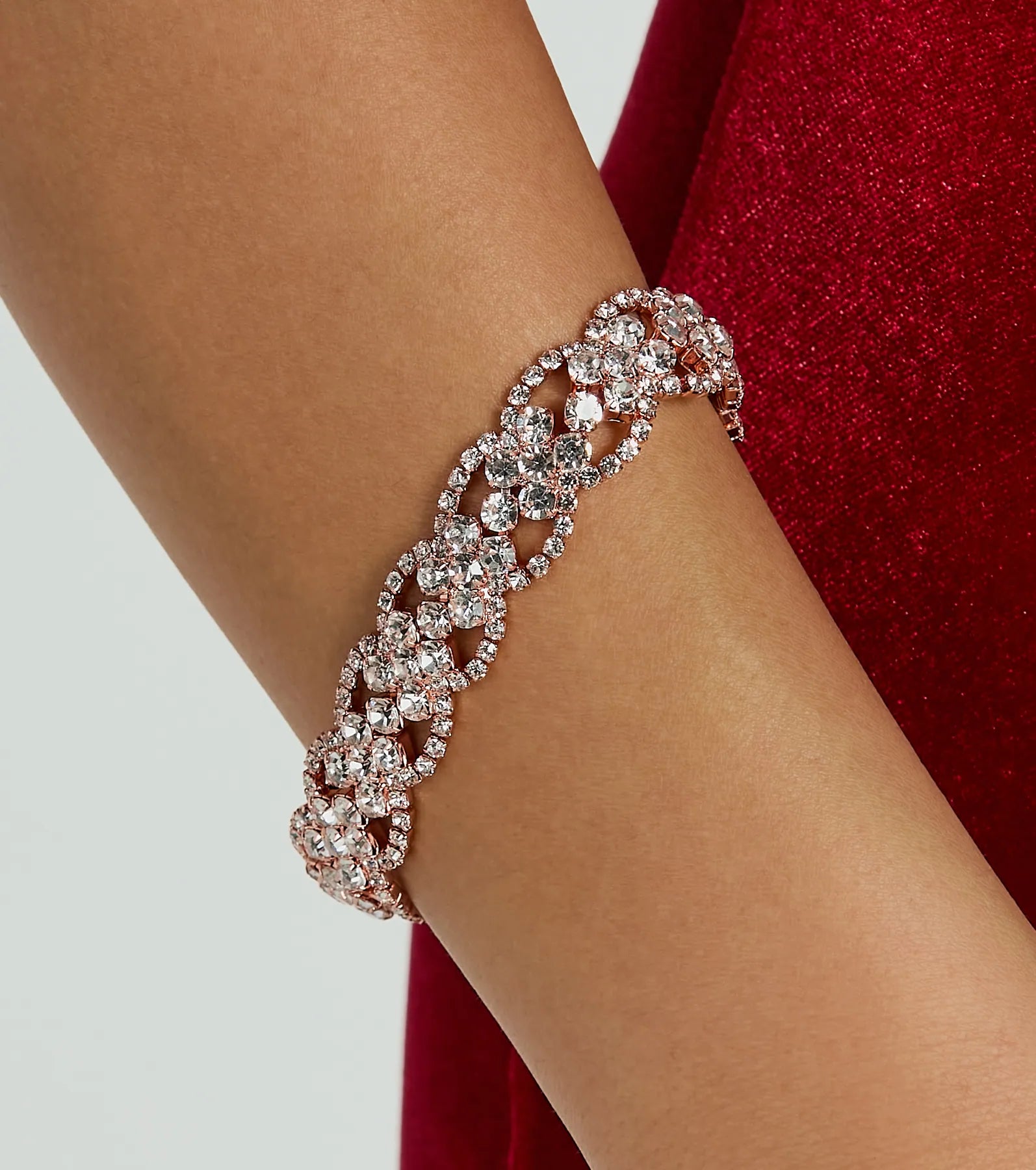 Ultimate Glam Rhinestone Clasp Bracelet - Premium Elegance