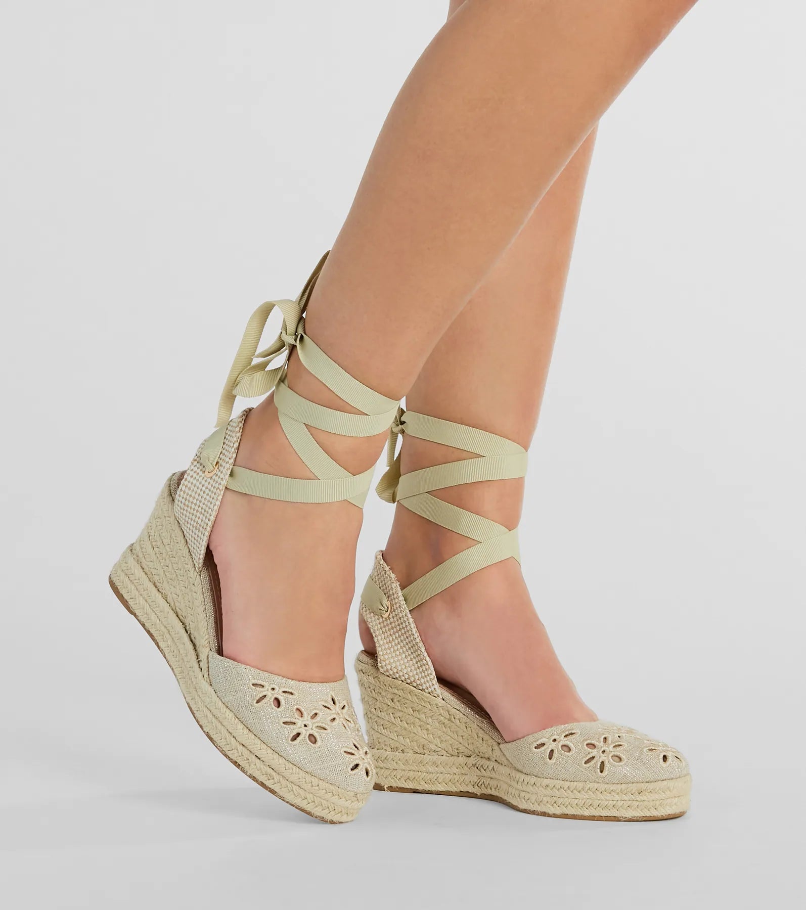 Ultimate Summer Chic: Flower-Detail Espadrille Wedges