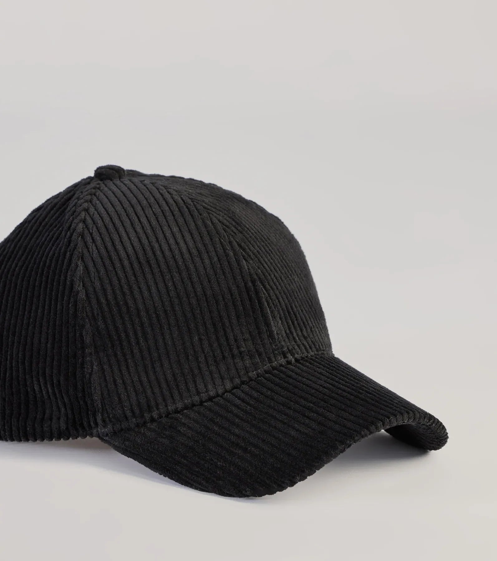 Premium Sporty Luxe Corduroy Baseball Cap - Upgrade Your Style