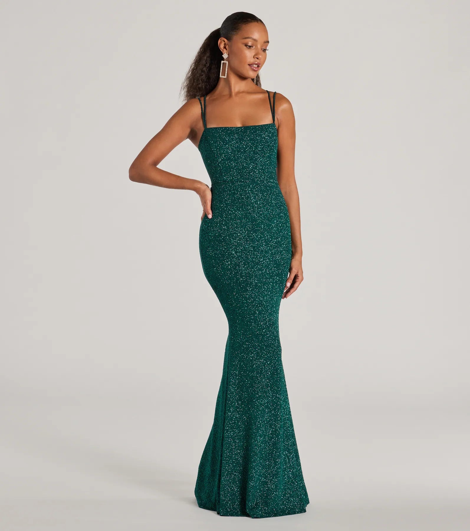 Premium Glitter Mermaid Gown – Jade Lace-Up Elegance